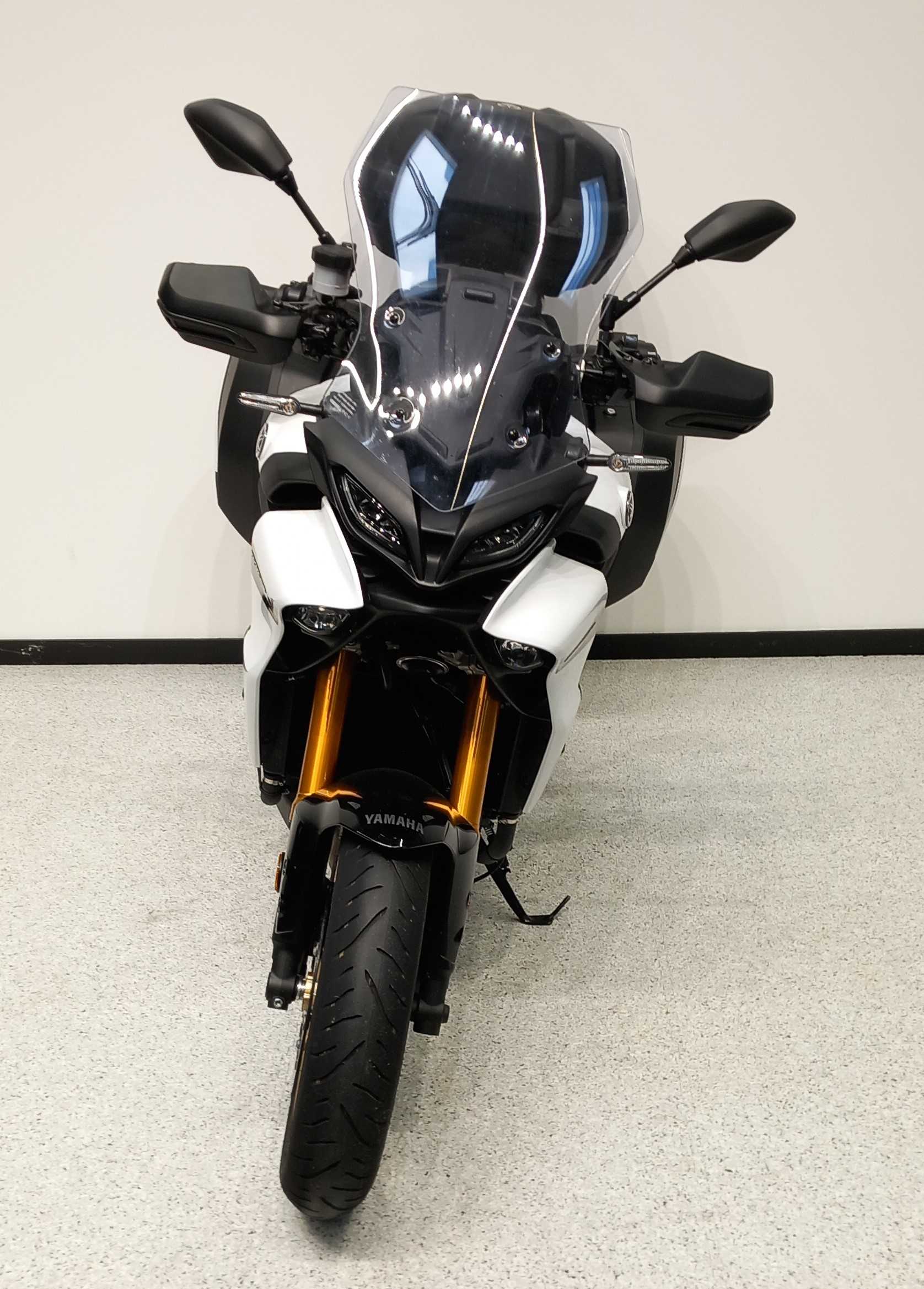 Yamaha Tracer 900 GT 2023 HD vue avant