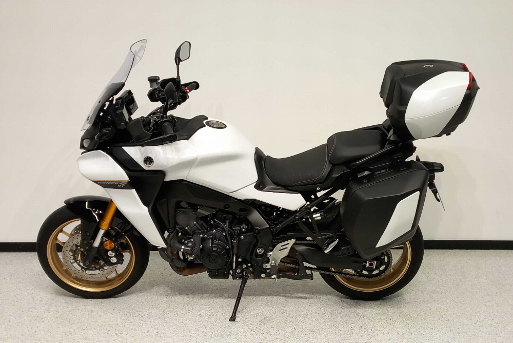 Yamaha Tracer 900 GT 2023 vue gauche