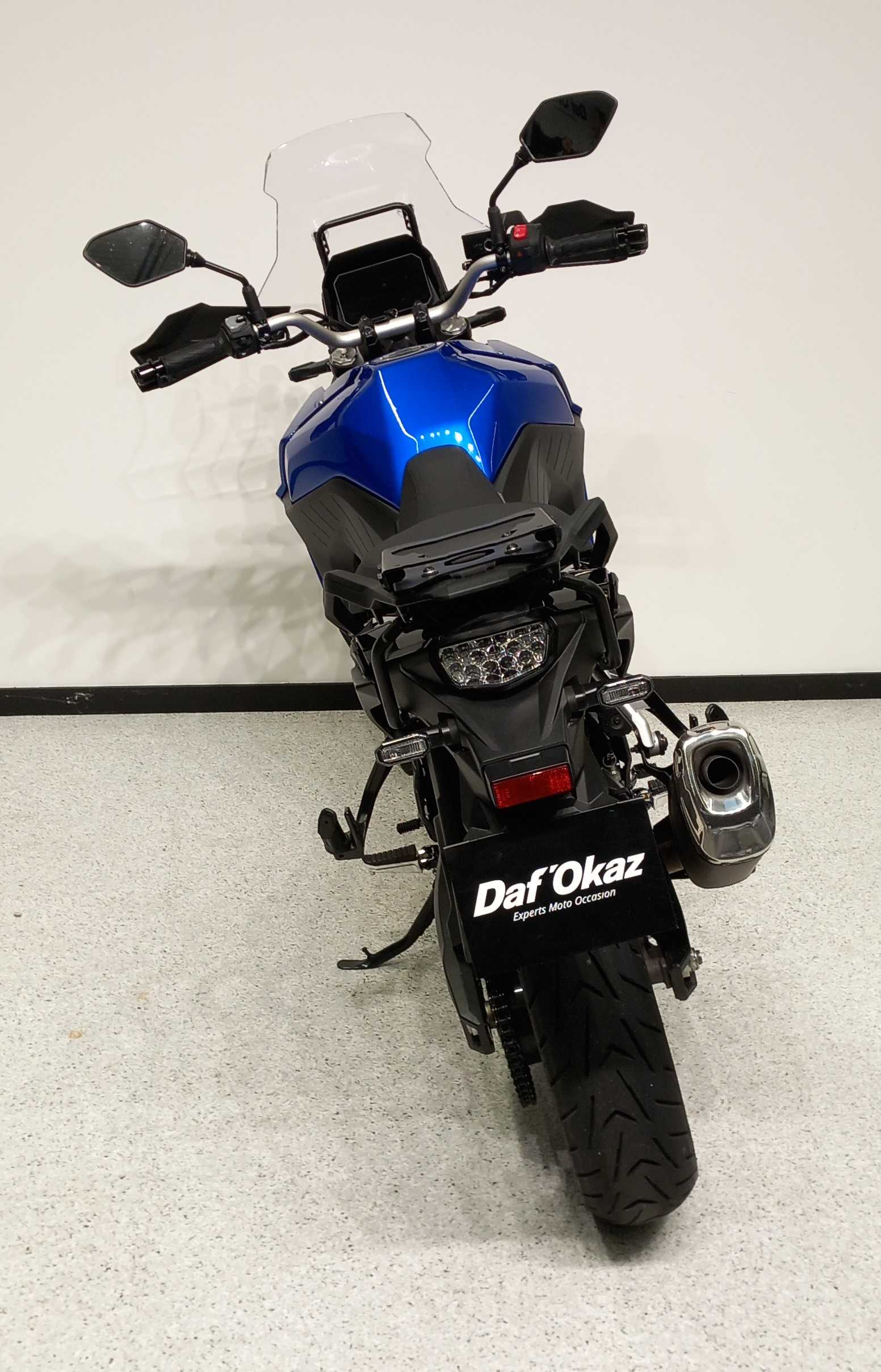 Suzuki DL 800 V-Strom SE 2024 HD vue arrière