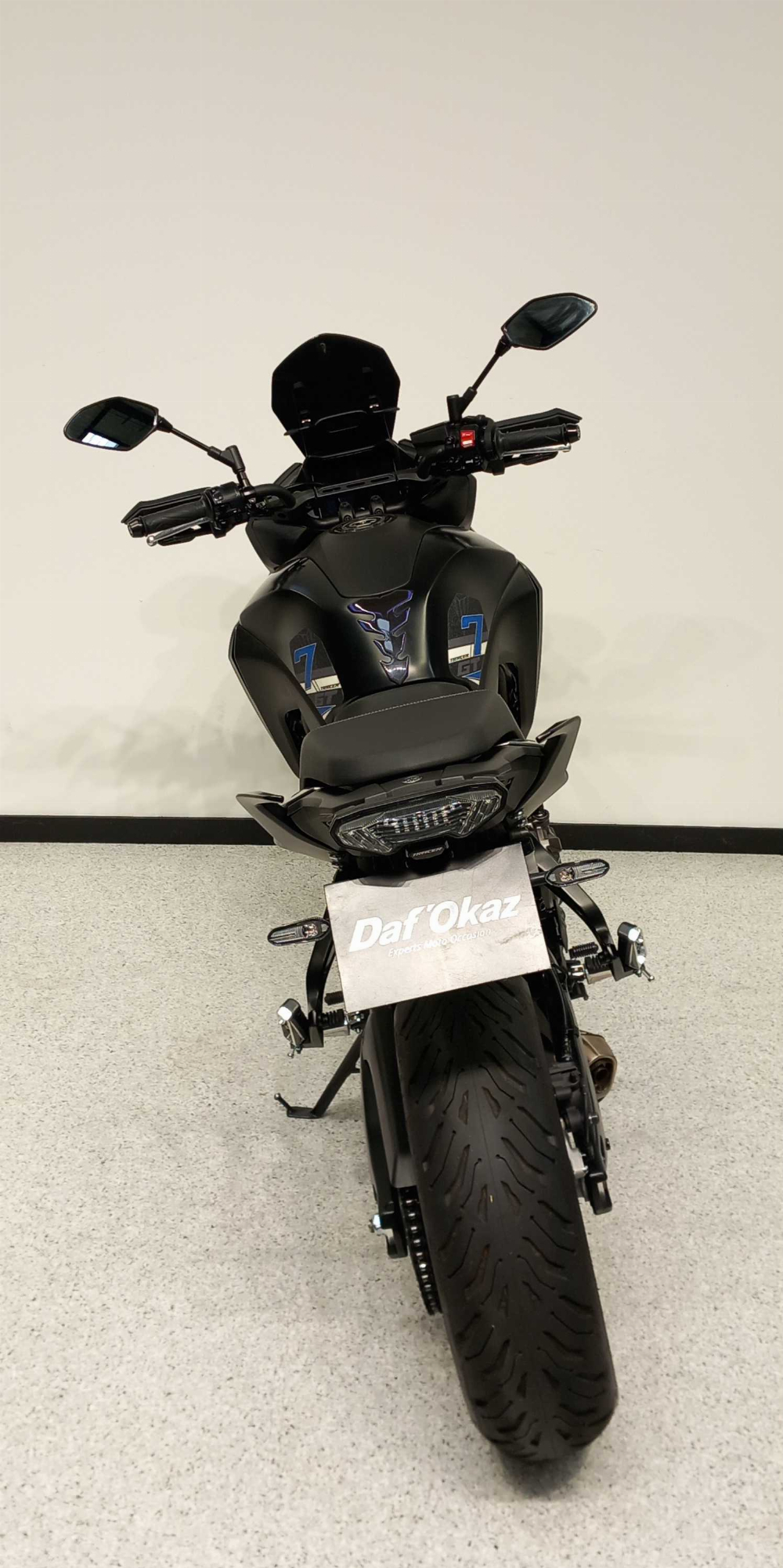 Yamaha MT-07 Tracer (MTT690) 2022 vue arrière