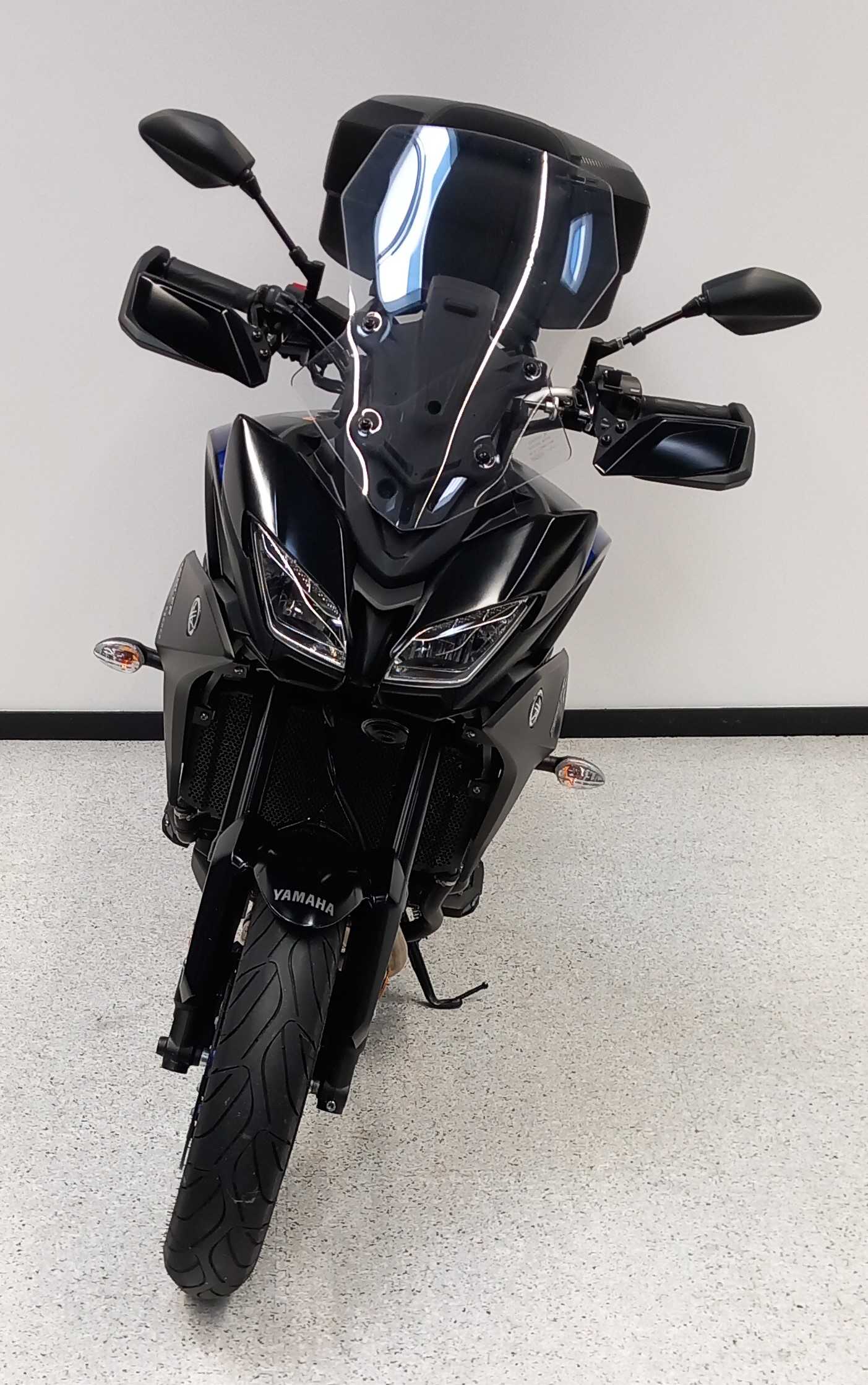 Yamaha Tracer 900 (MTT850) 2019 HD vue avant