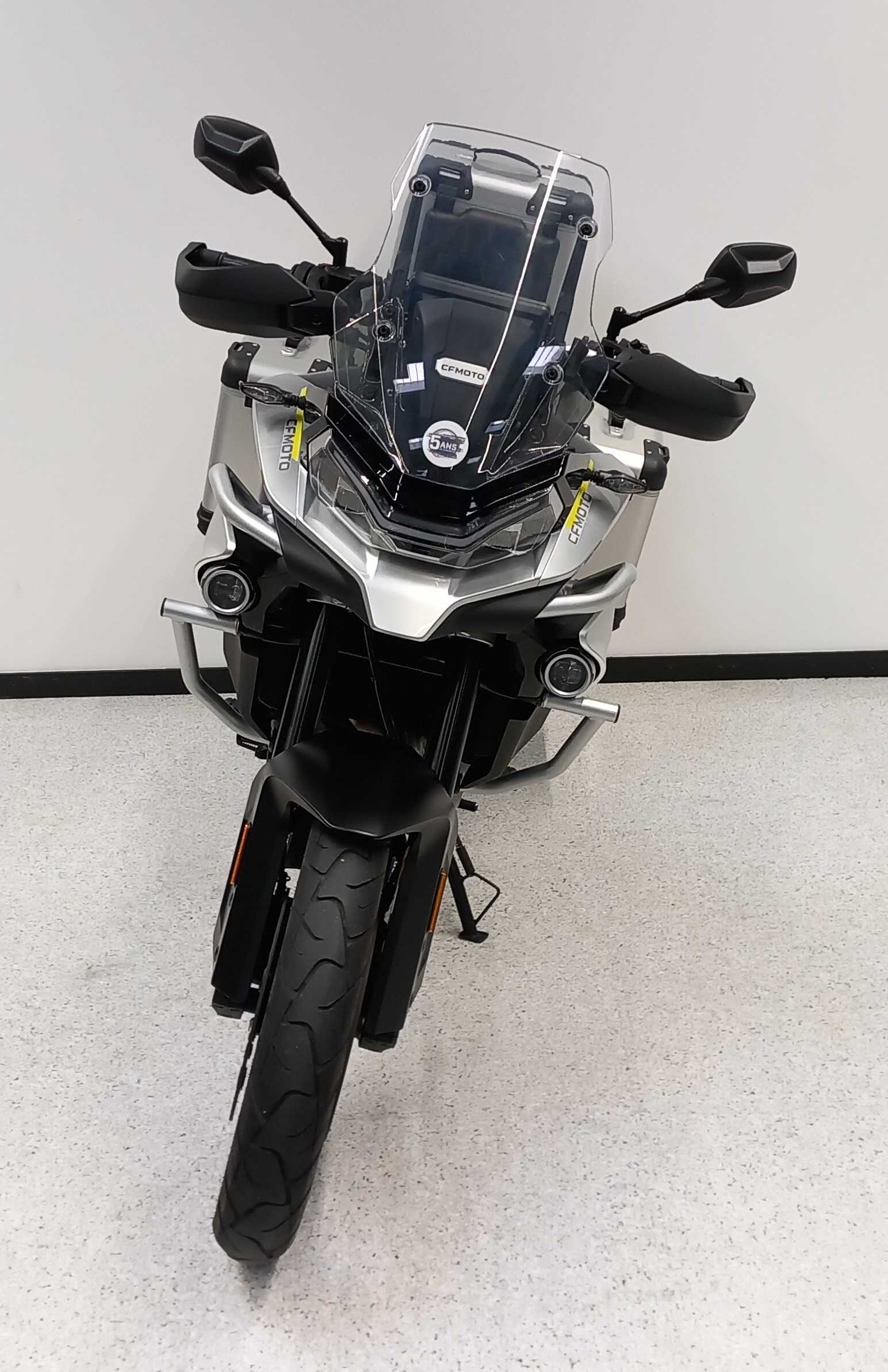 CFMOTO 800 MT TOURING 2023 HD vue avant