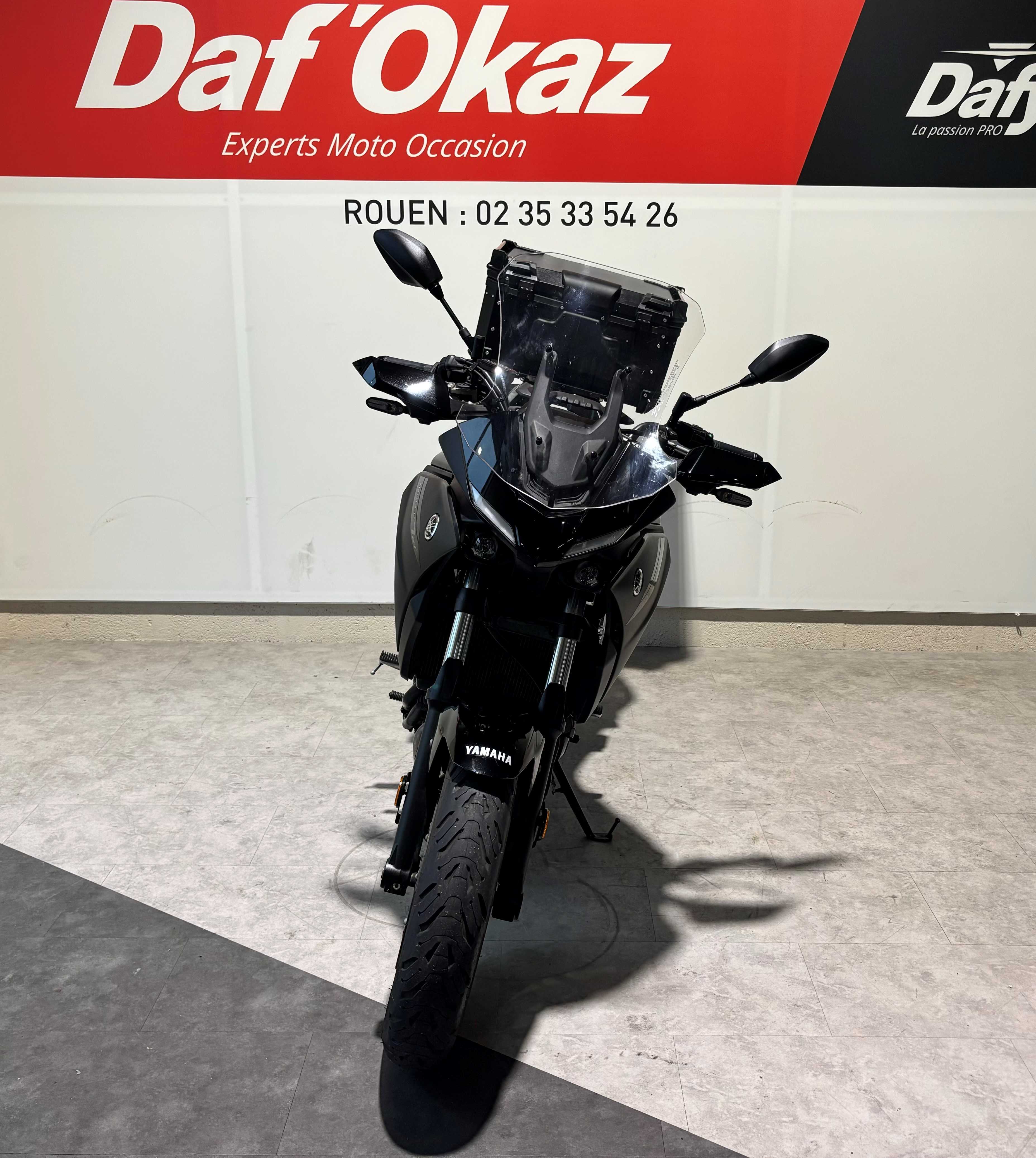 Yamaha Tracer 700 GT 2023 HD vue avant