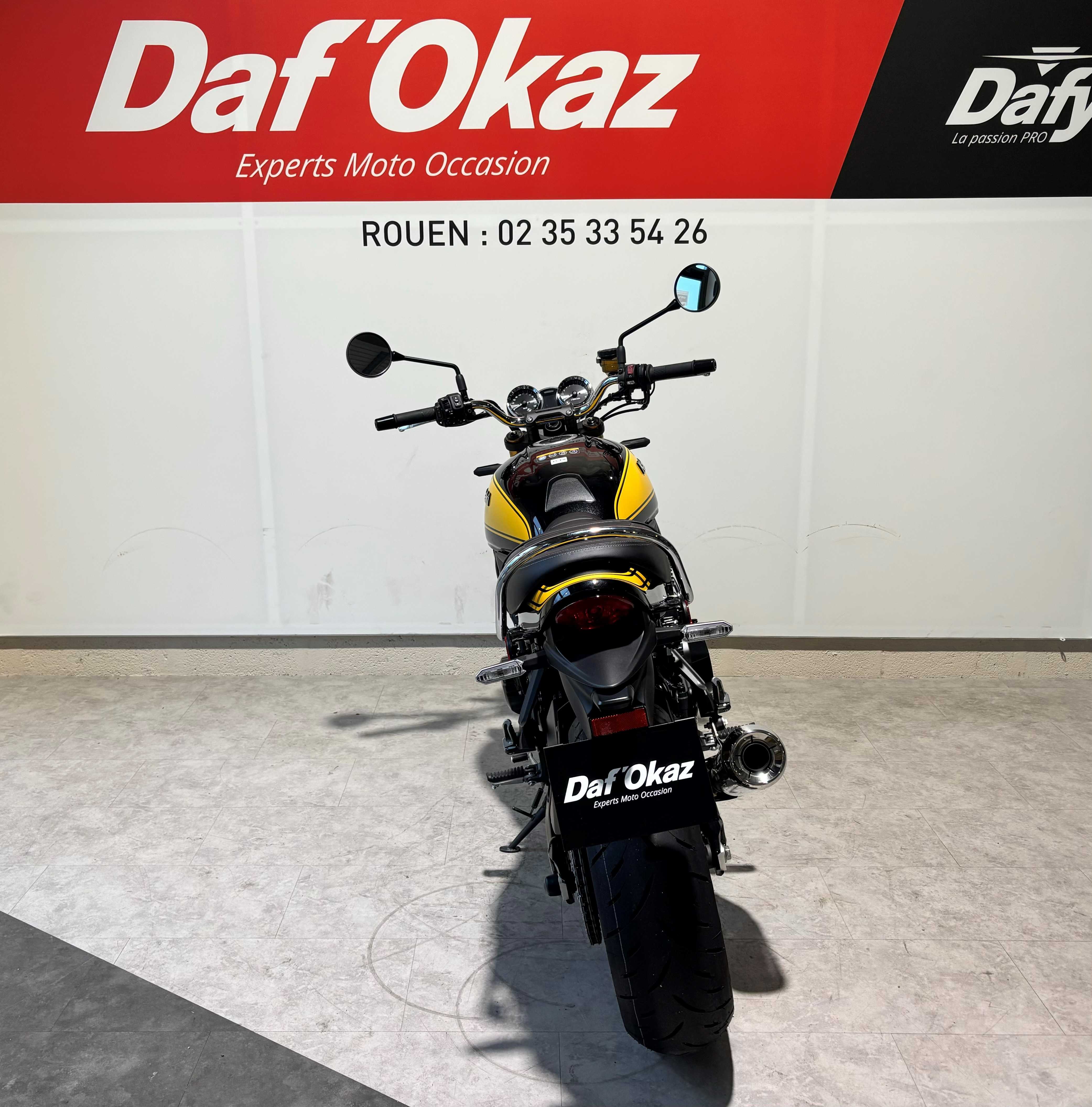 Kawasaki Z 900 RS SE 2023 HD vue arrière