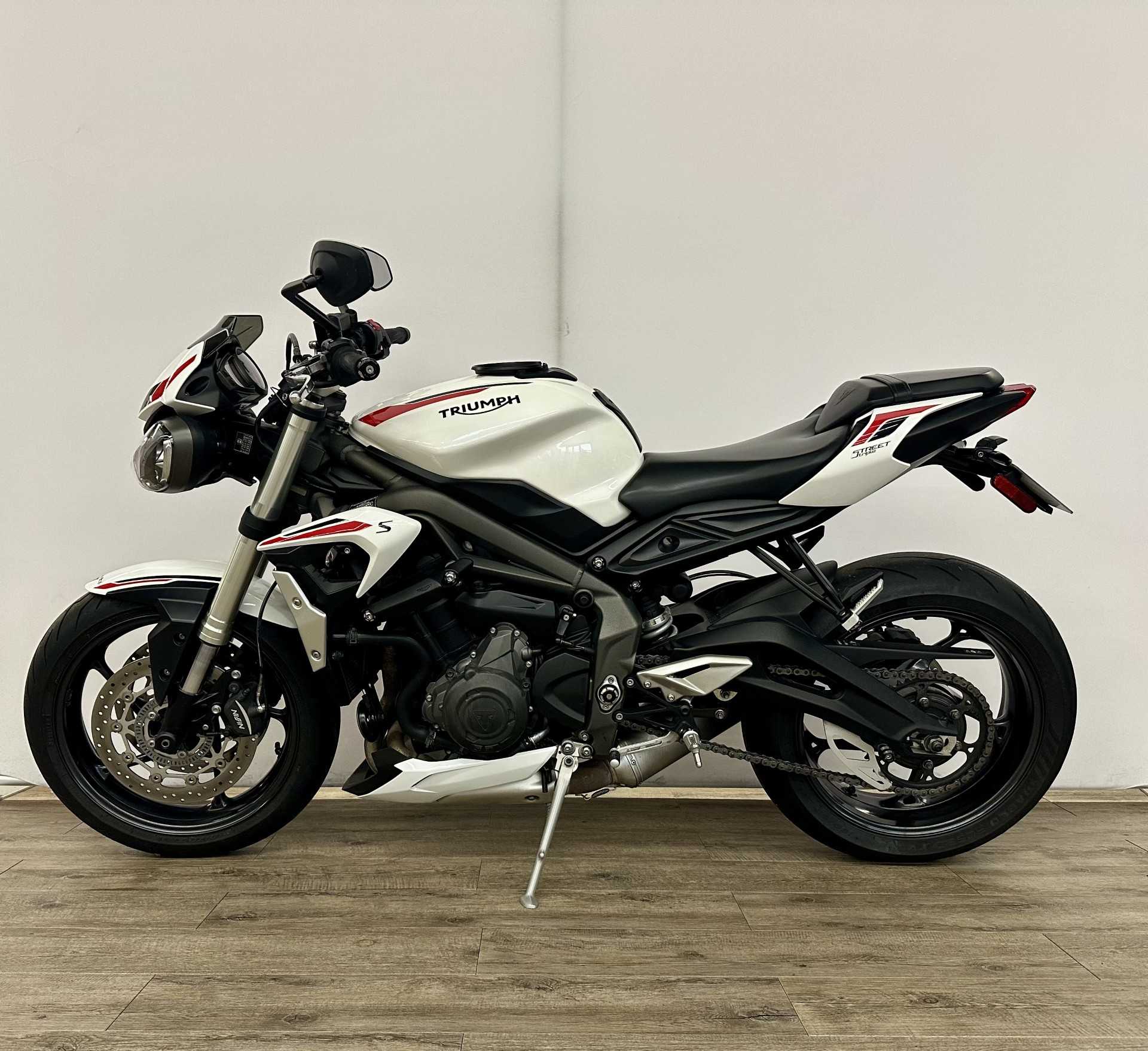 Triumph 660 Street Triple S (A2) 2020 HD vue gauche