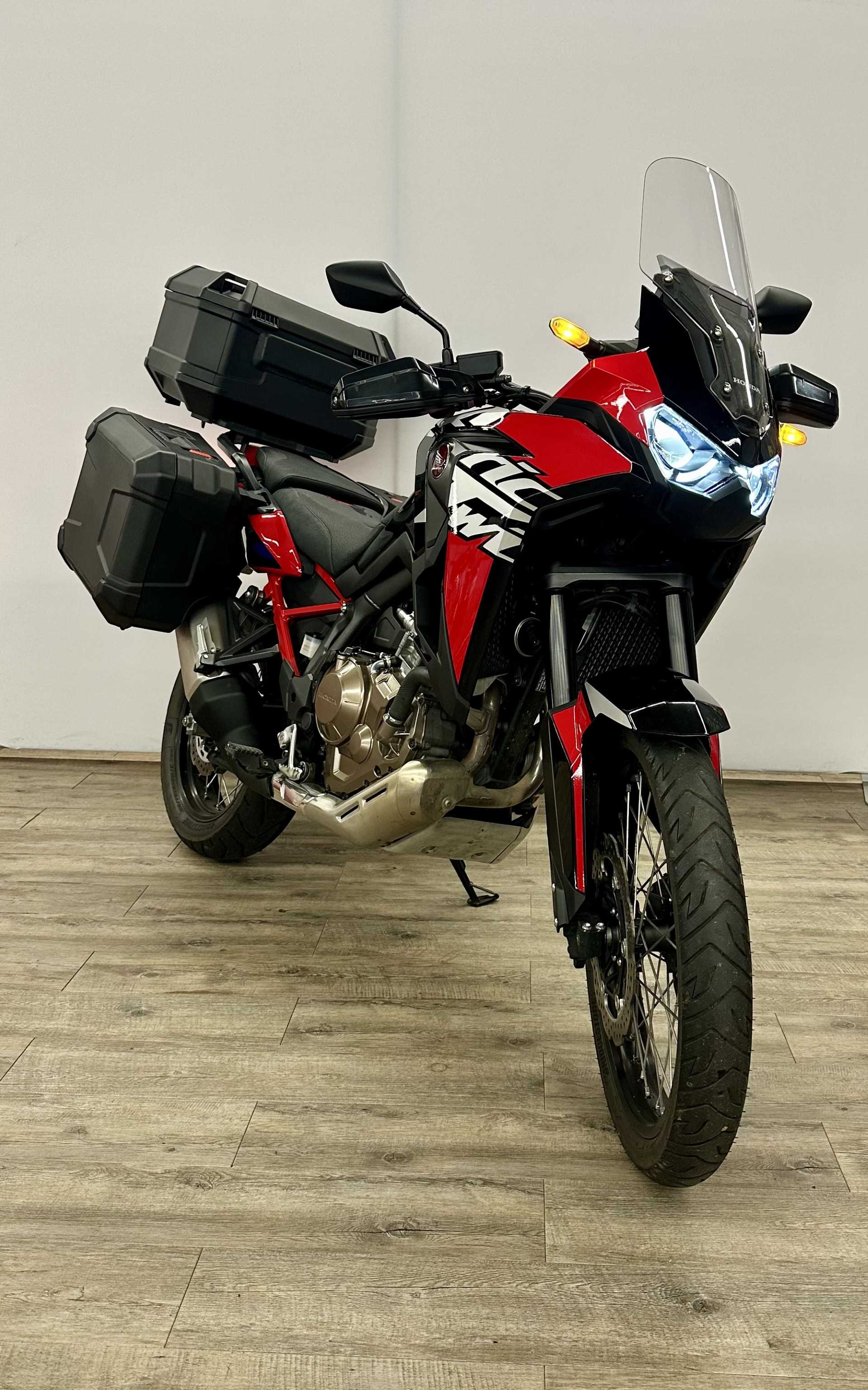 Honda CRF 1100 L Africa Twin replica 2022 HD vue 3/4 droite