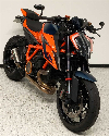 Aperçu KTM 1290 Super Duke R 2021 vue 3/4 droite