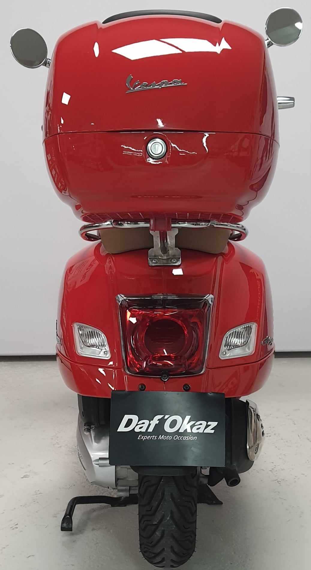 Vespa GTS 300 GTS 300 2021 HD vue arrière