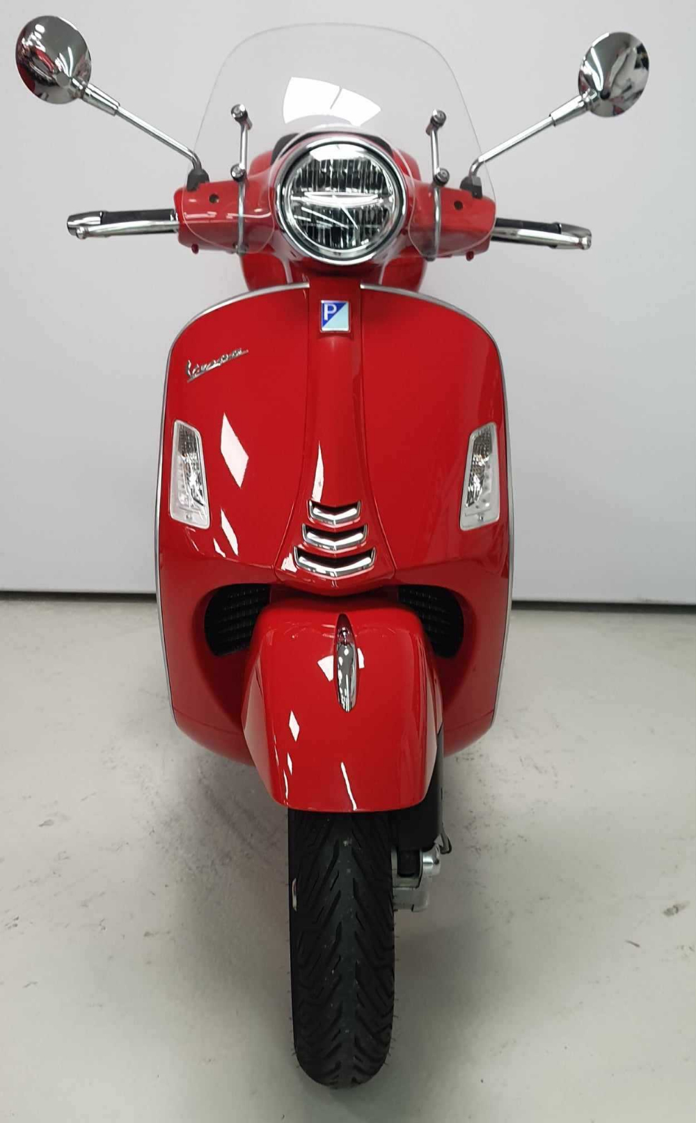 Vespa GTS 300 GTS 300 2021 vue avant