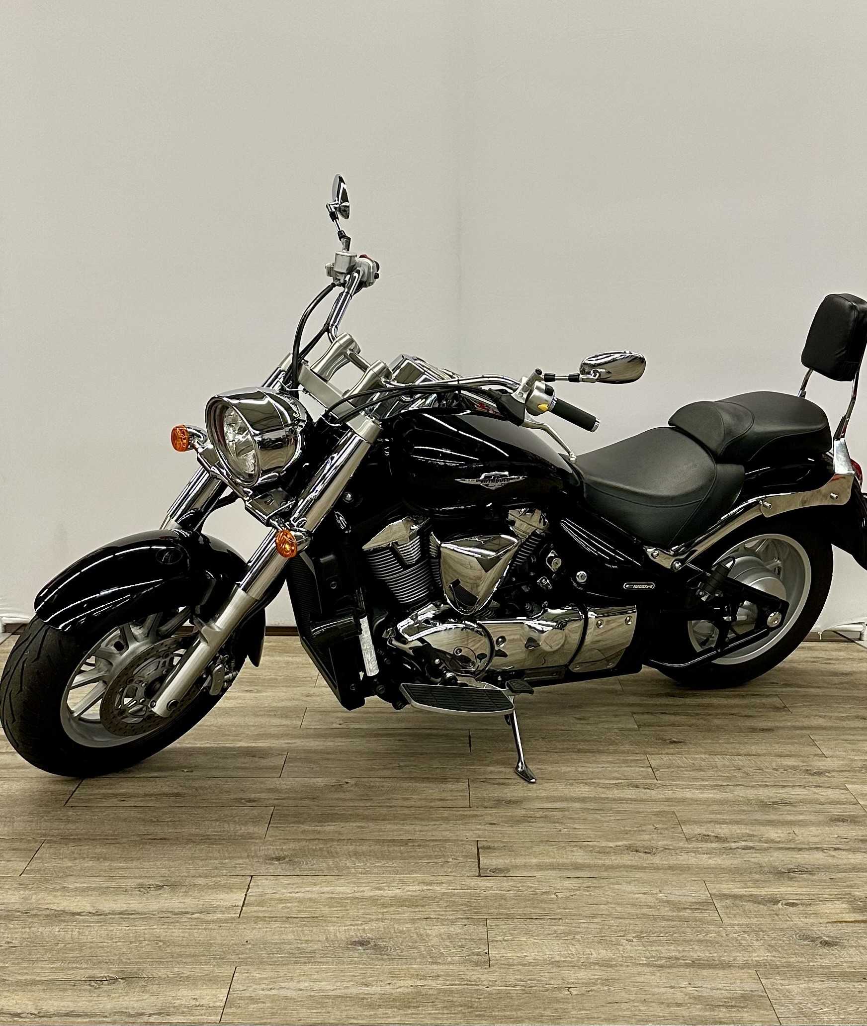 Suzuki VLR 1800 Intruder (C1800R) 2008 HD vue gauche