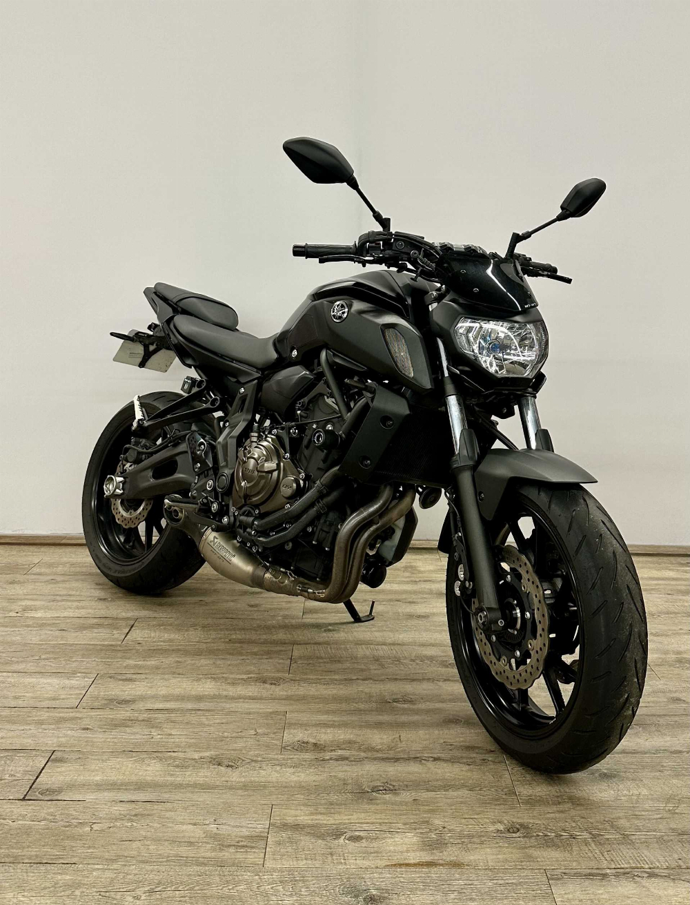 Yamaha MT-07 ABS 2019 vue 3/4 droite