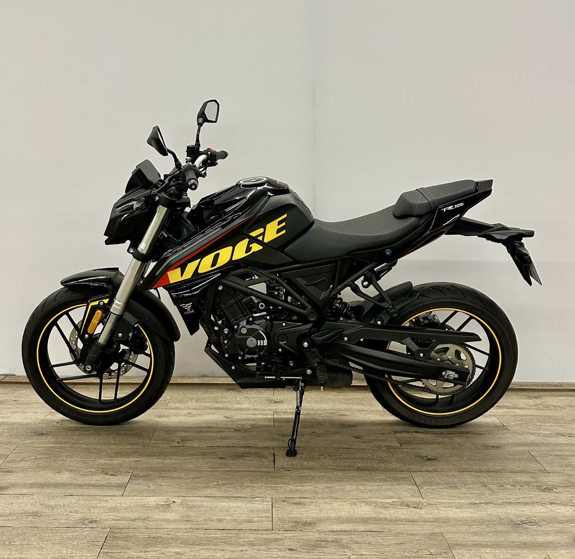 Voge LX 125 R 125 R 2023 HD vue gauche