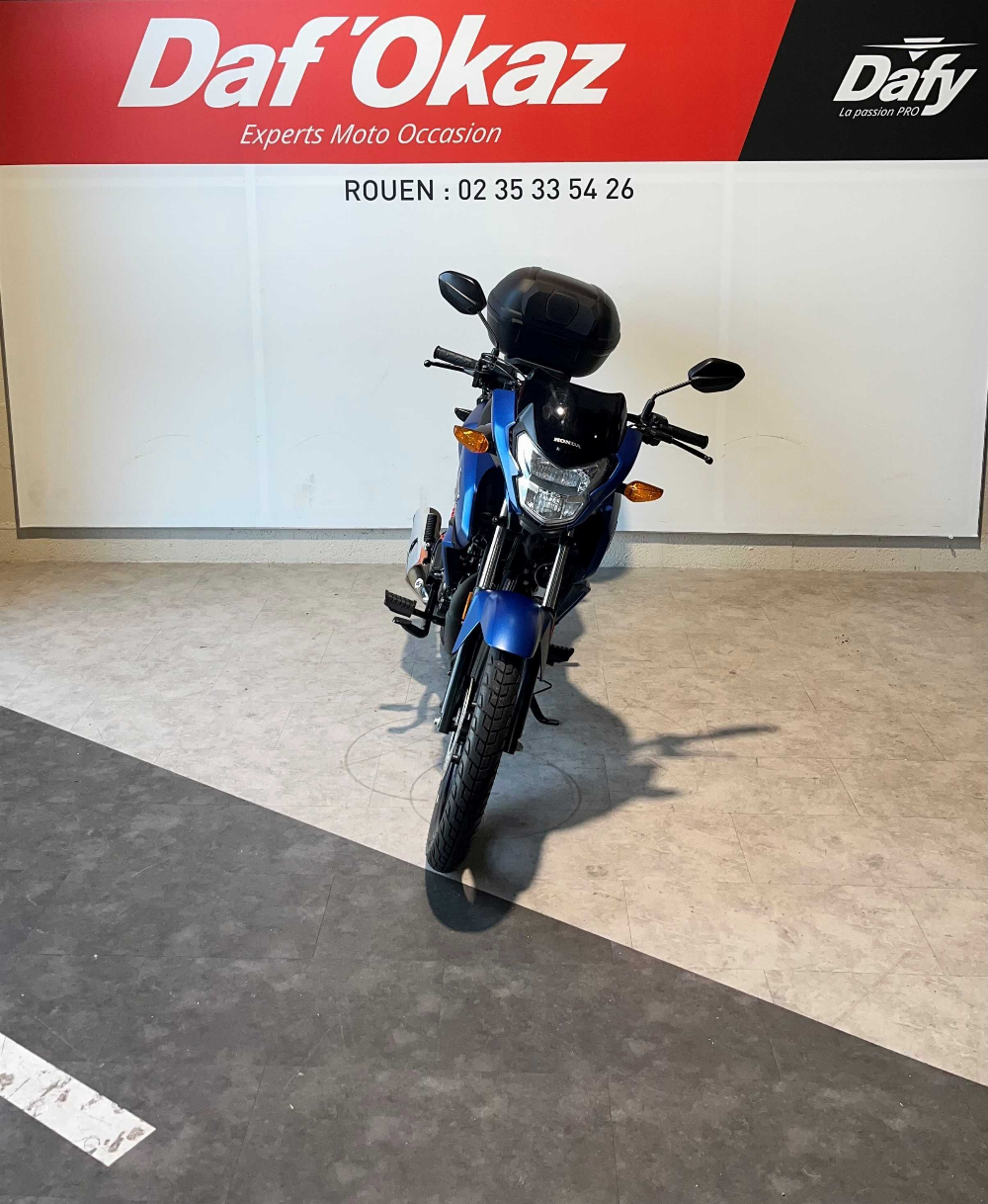 Honda CB 125 F 2024 vue avant