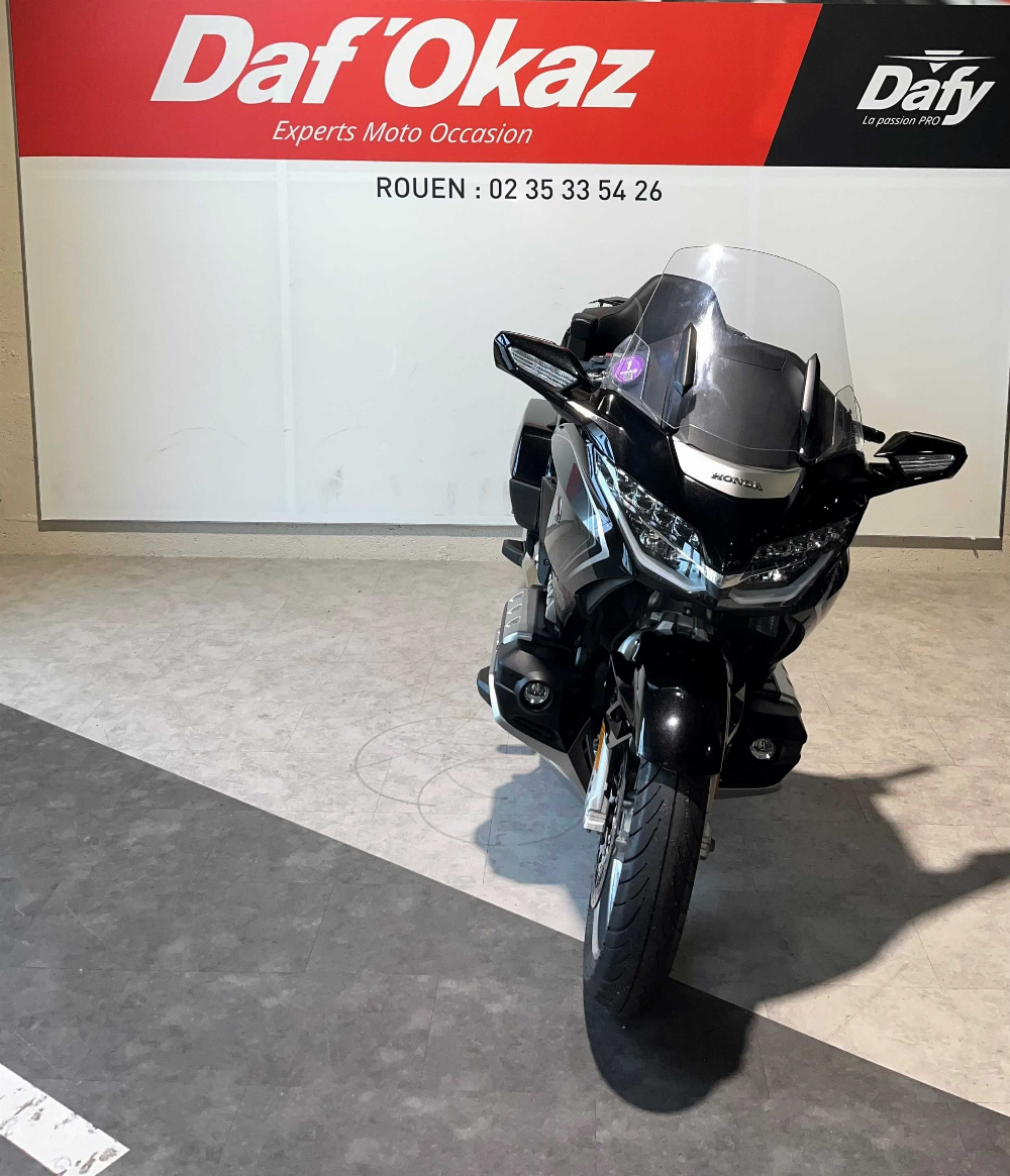 Honda GL 1800 Goldwing Tour DCT / Airbag 2020 vue avant