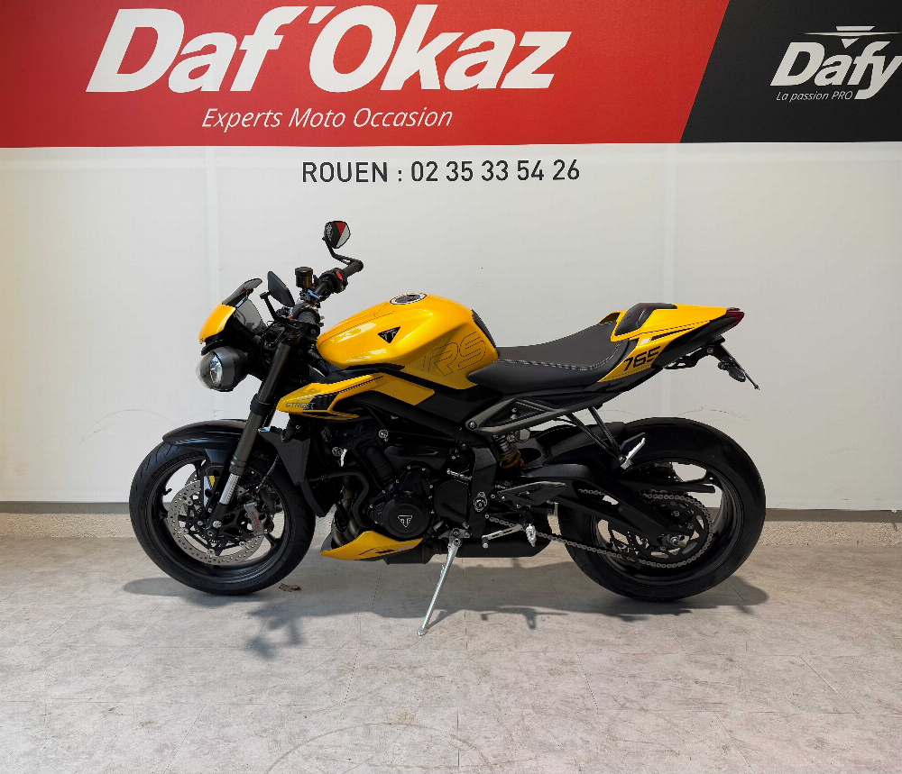 Triumph 765 Street Triple RS 2023 vue gauche