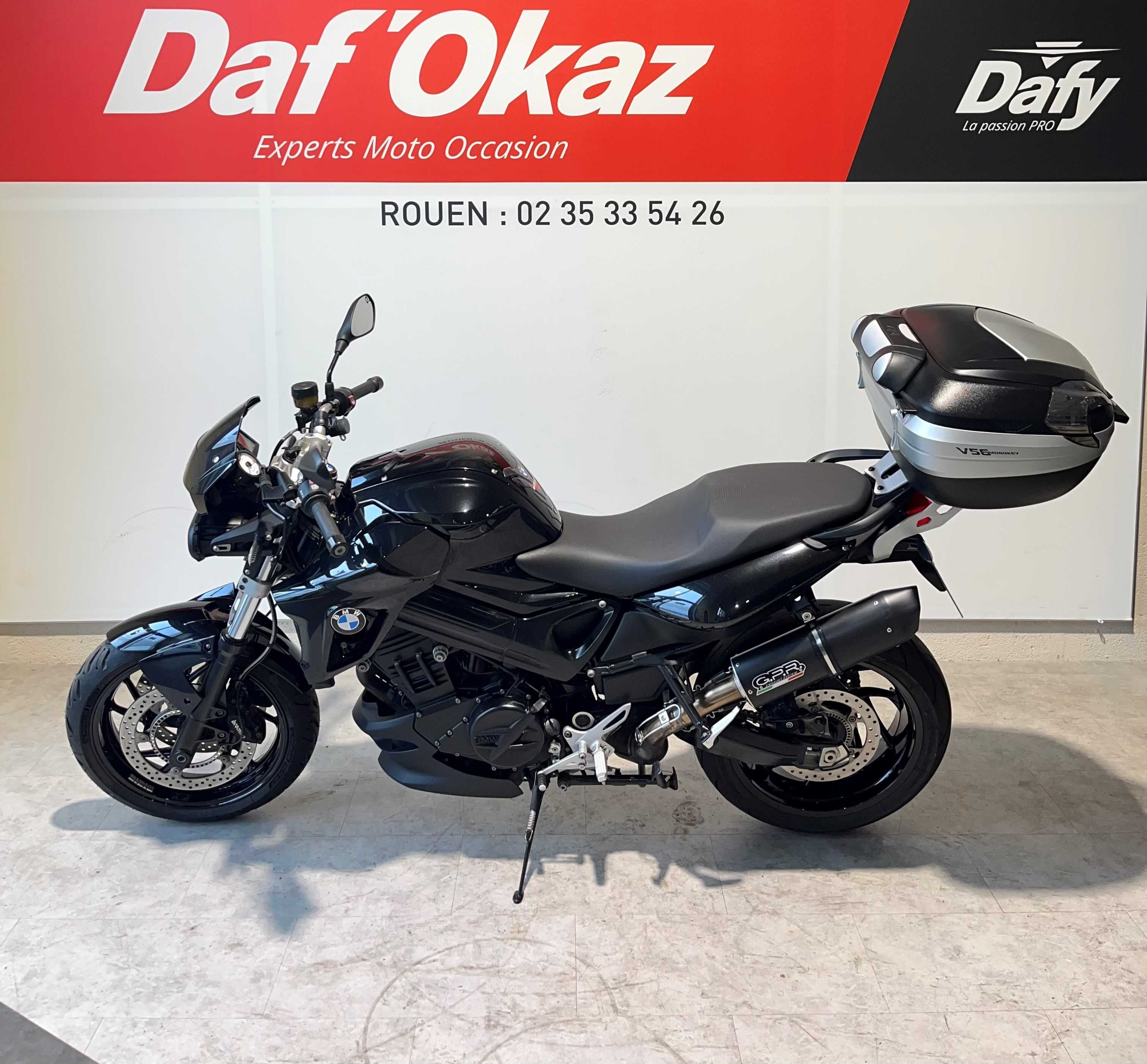 BMW F 800 R 2014 HD vue gauche