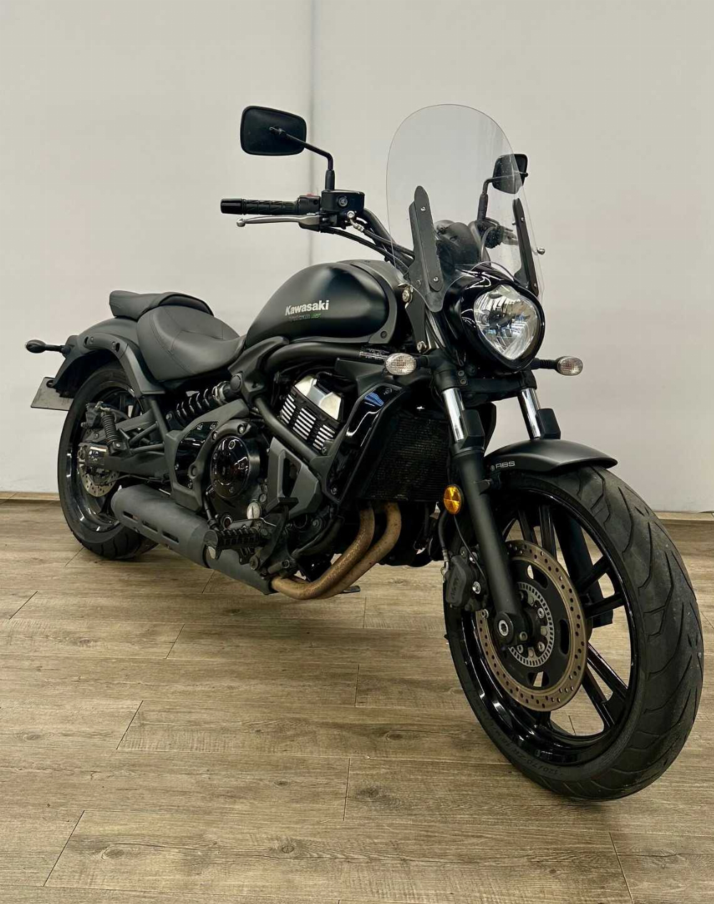 Kawasaki EN 650 Vulcan S ABS 2018 vue 3/4 droite