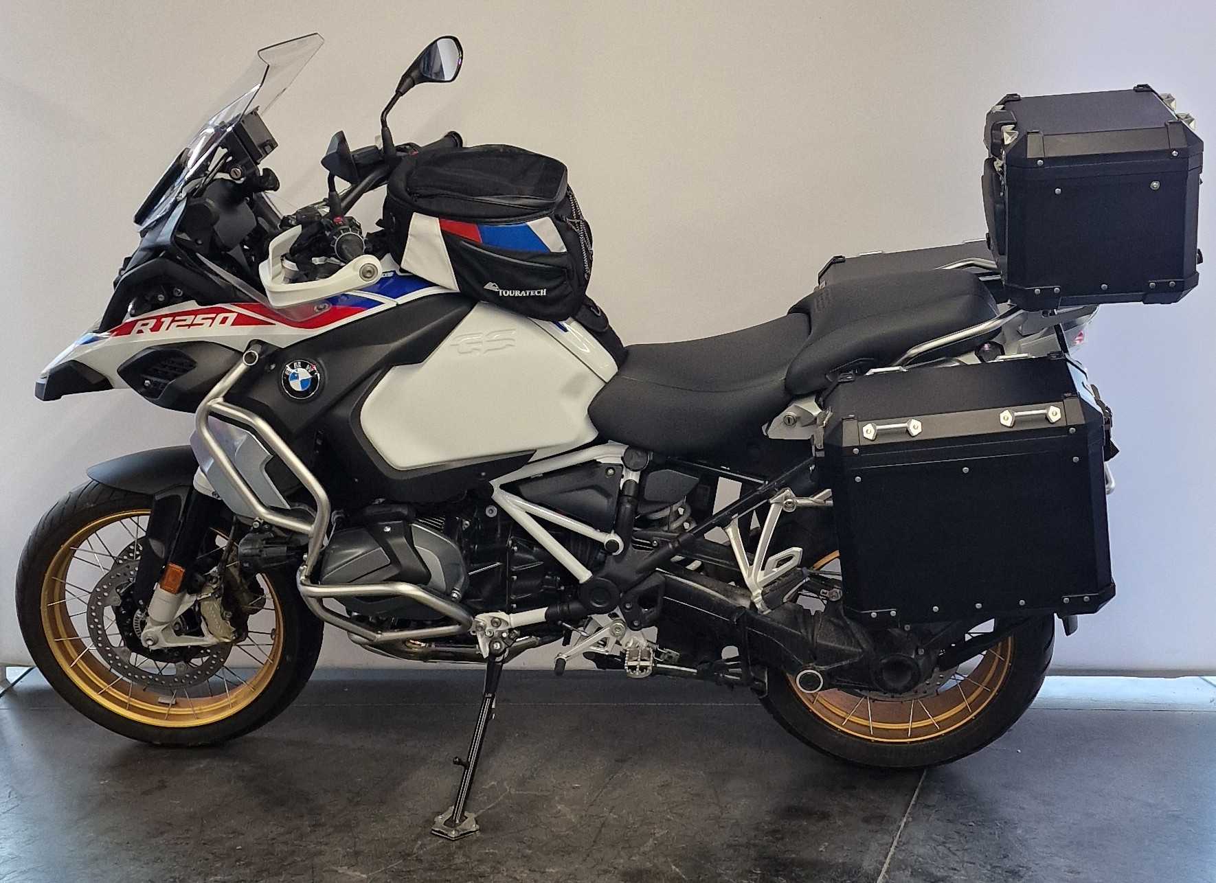 BMW R 1250 GS Adventure 2022 HD vue gauche