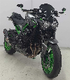 Aperçu Kawasaki Z900 120CV Z900 (2023) GY1 "PACK PERFORMANCE" 2023 vue 3/4 droite