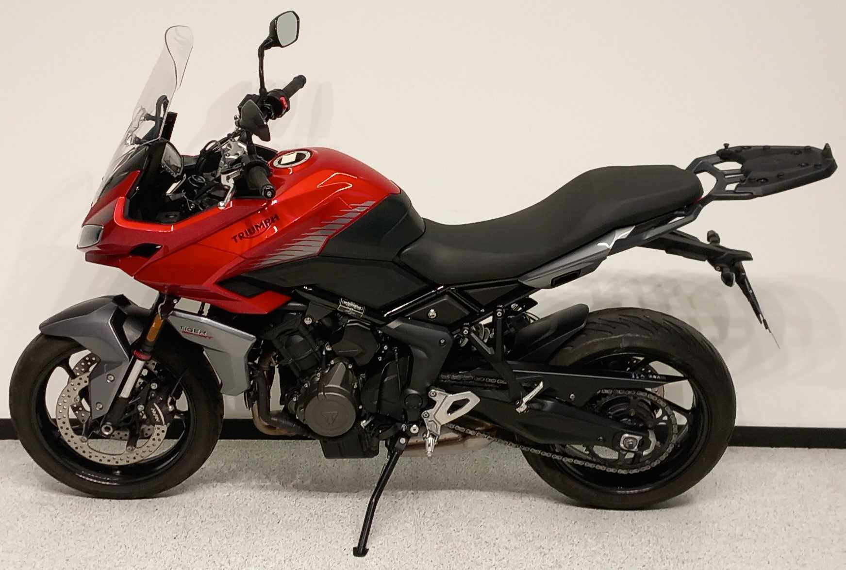 Triumph 660 Tiger Sport 2022 HD vue gauche