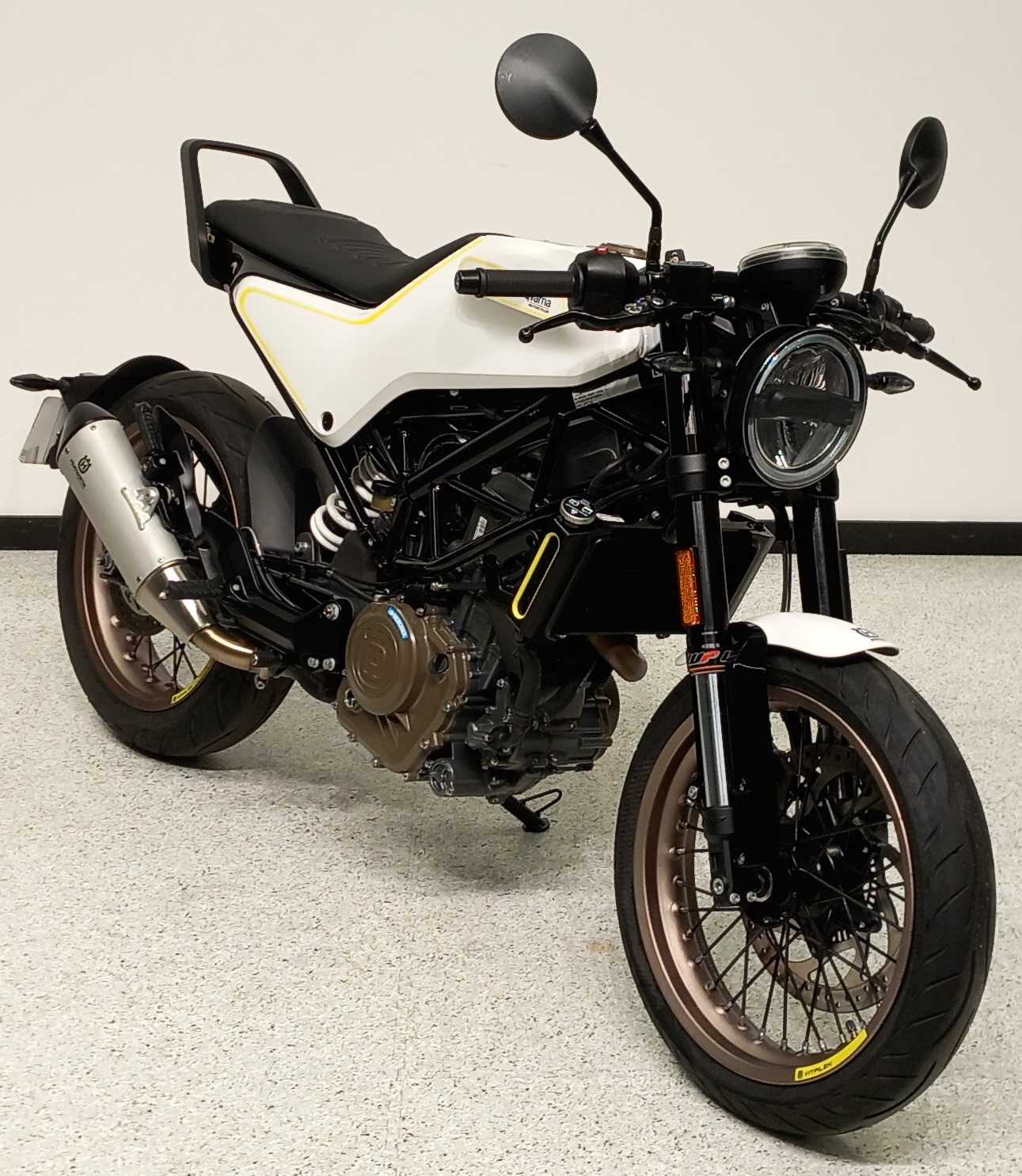 Husqvarna Vitpilen 401 2019 HD vue 3/4 droite