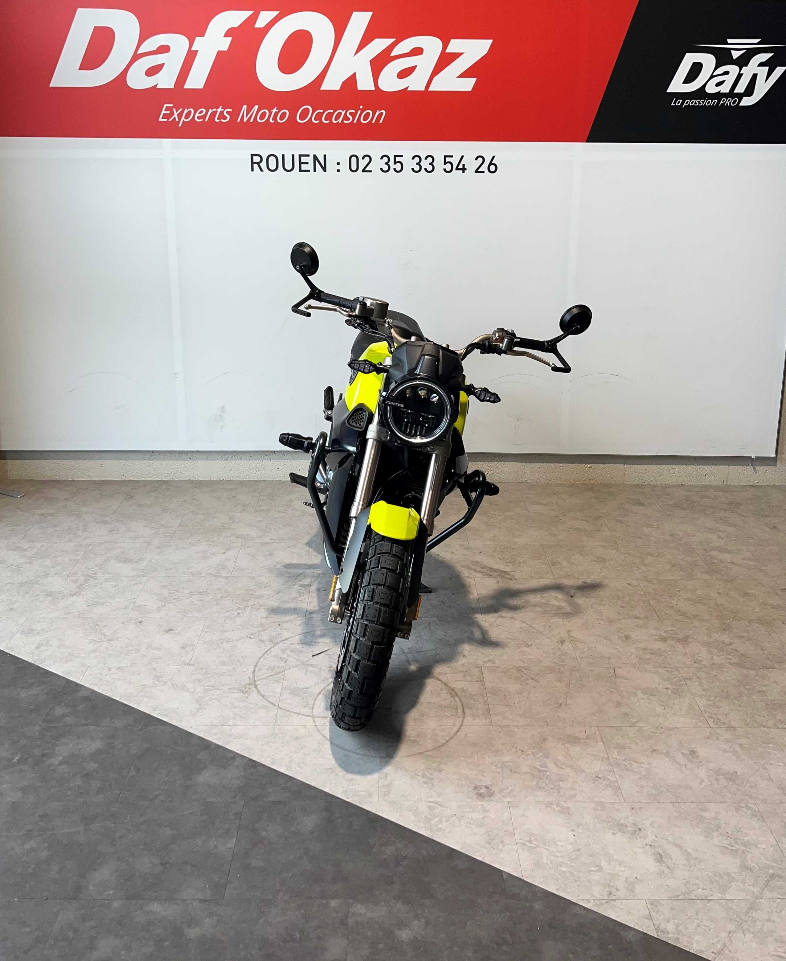 Zontes 125 SCRAMBLER 125 2024 HD vue avant