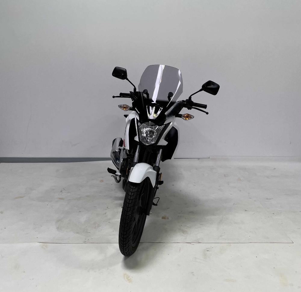 Honda CB 125 F  (GLR) 2018 vue avant