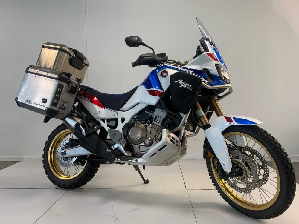 Honda CRF 1000 L Africa Twin Adventure Sports 2018 vue 3/4 droite