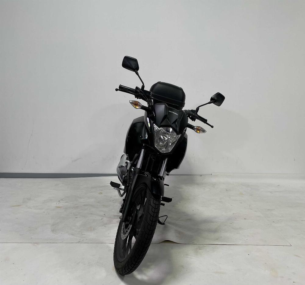 Honda CB 125 F  (GLR) 2015 vue avant