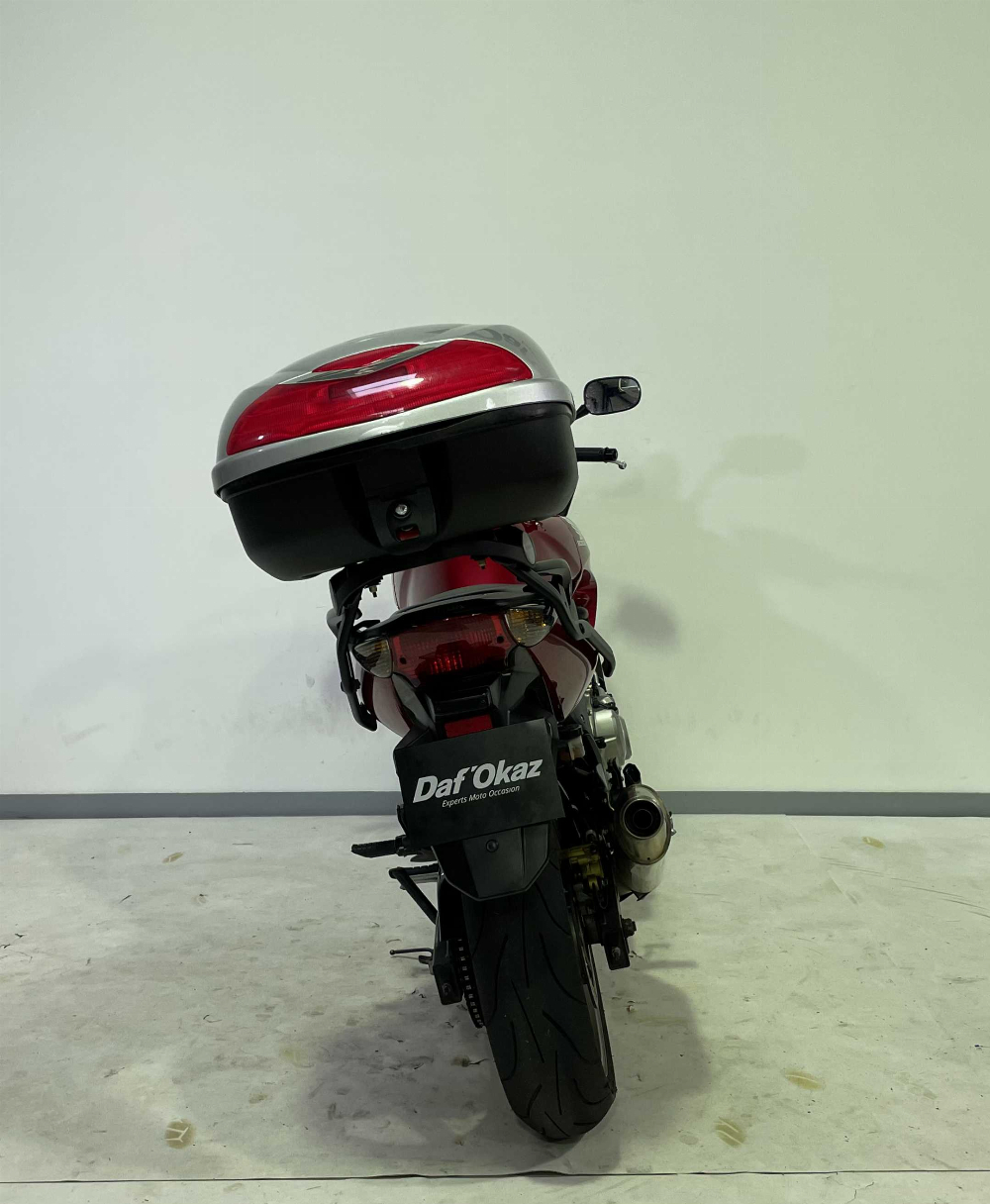 Honda CB 600 F ABS 2008 vue arrière