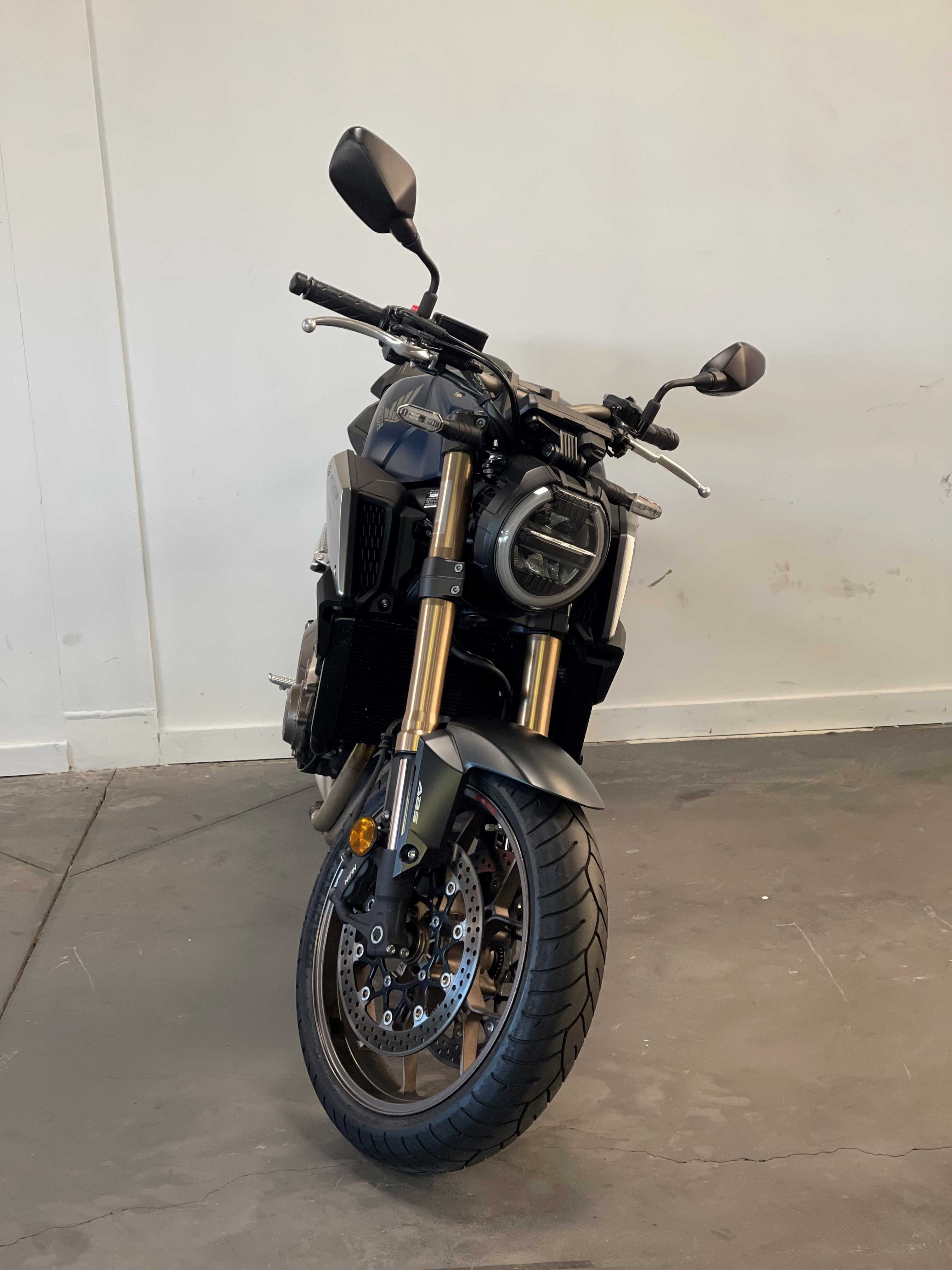 Honda CB 650 R 2019 HD vue avant