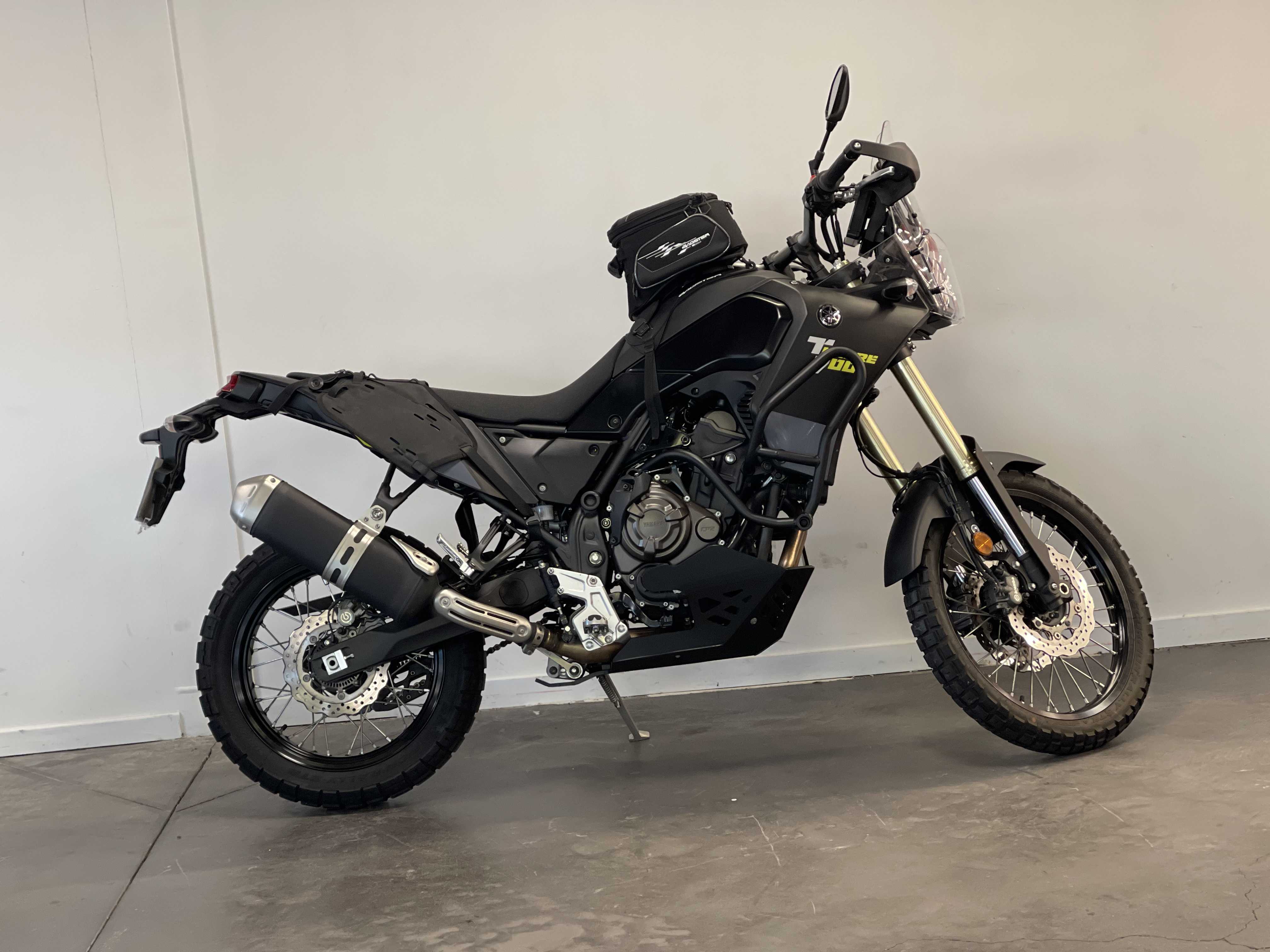 Yamaha XTZ 700 Ténéré 2020 HD vue 3/4 droite