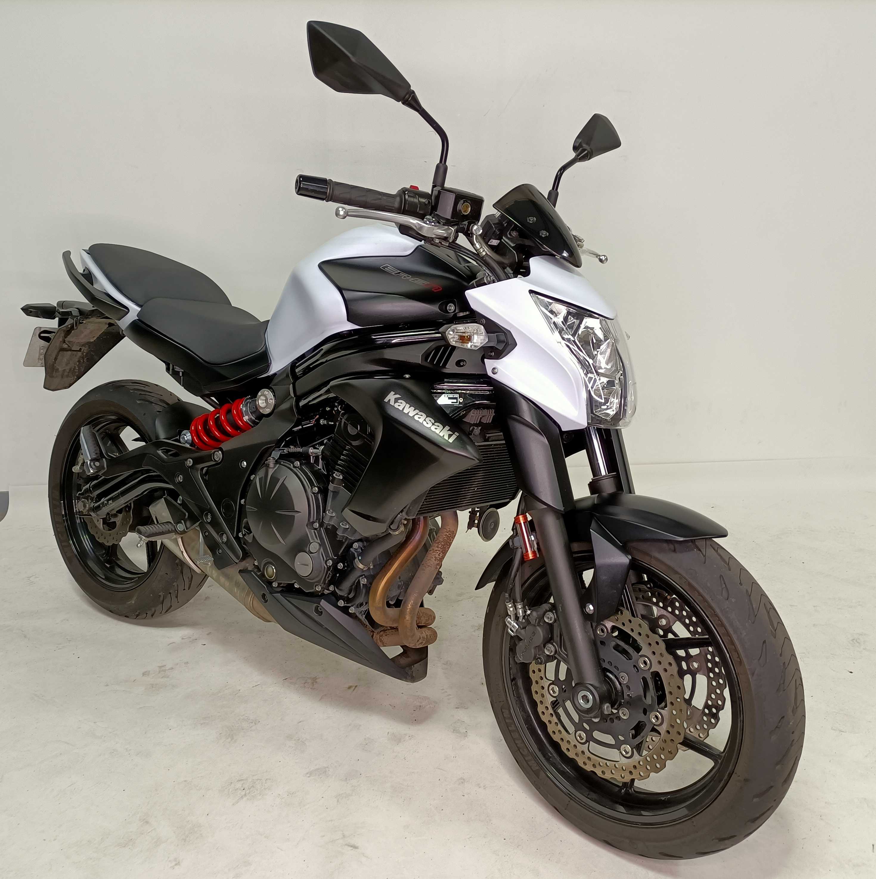 Kawasaki ER-6650N 2014 HD vue 3/4 droite