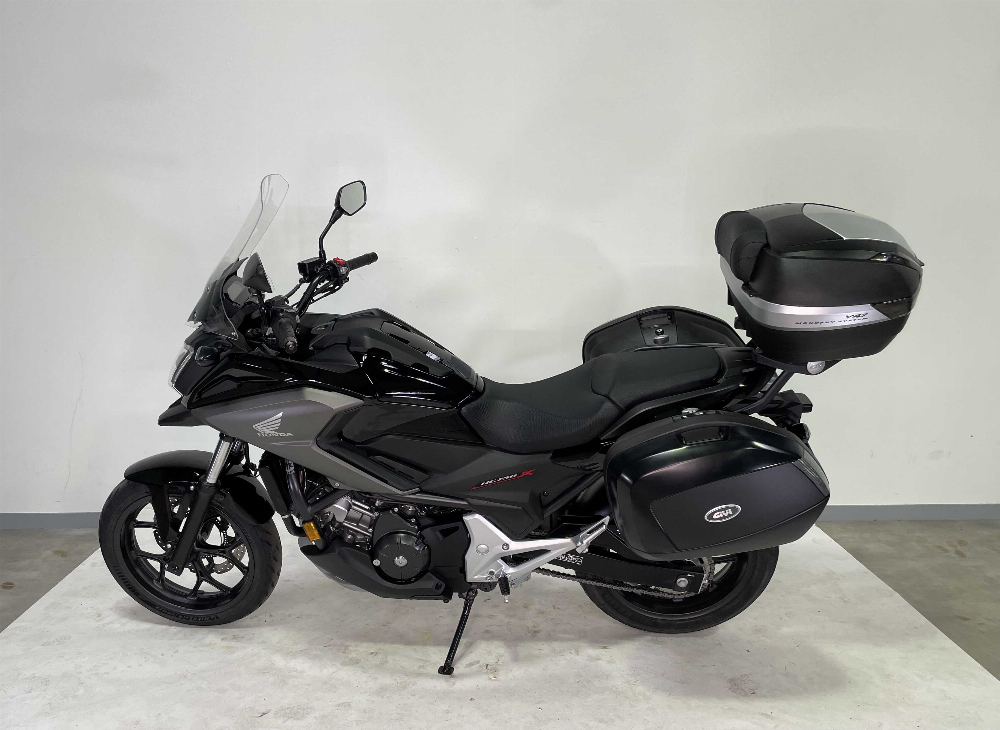 Honda NC750X DCT 2020 vue gauche