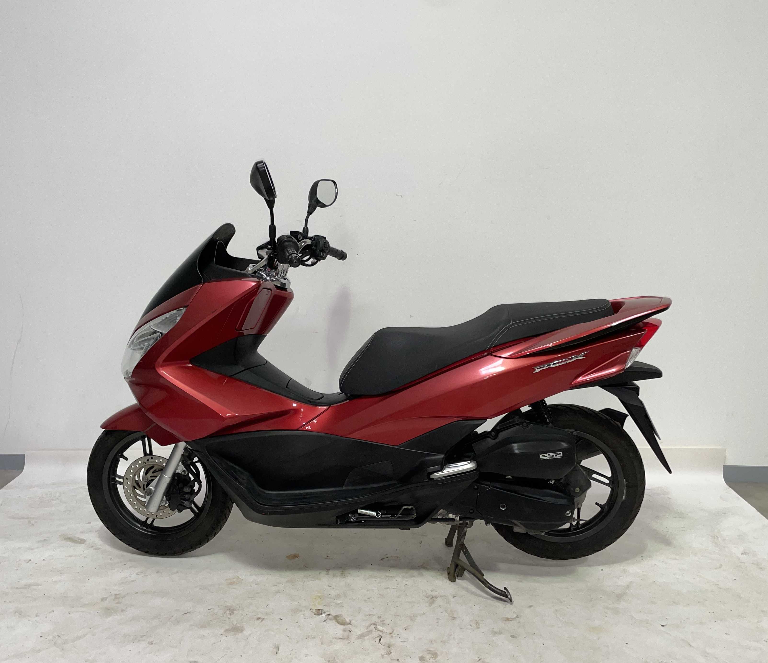 Honda PCX 125 2014 HD vue gauche