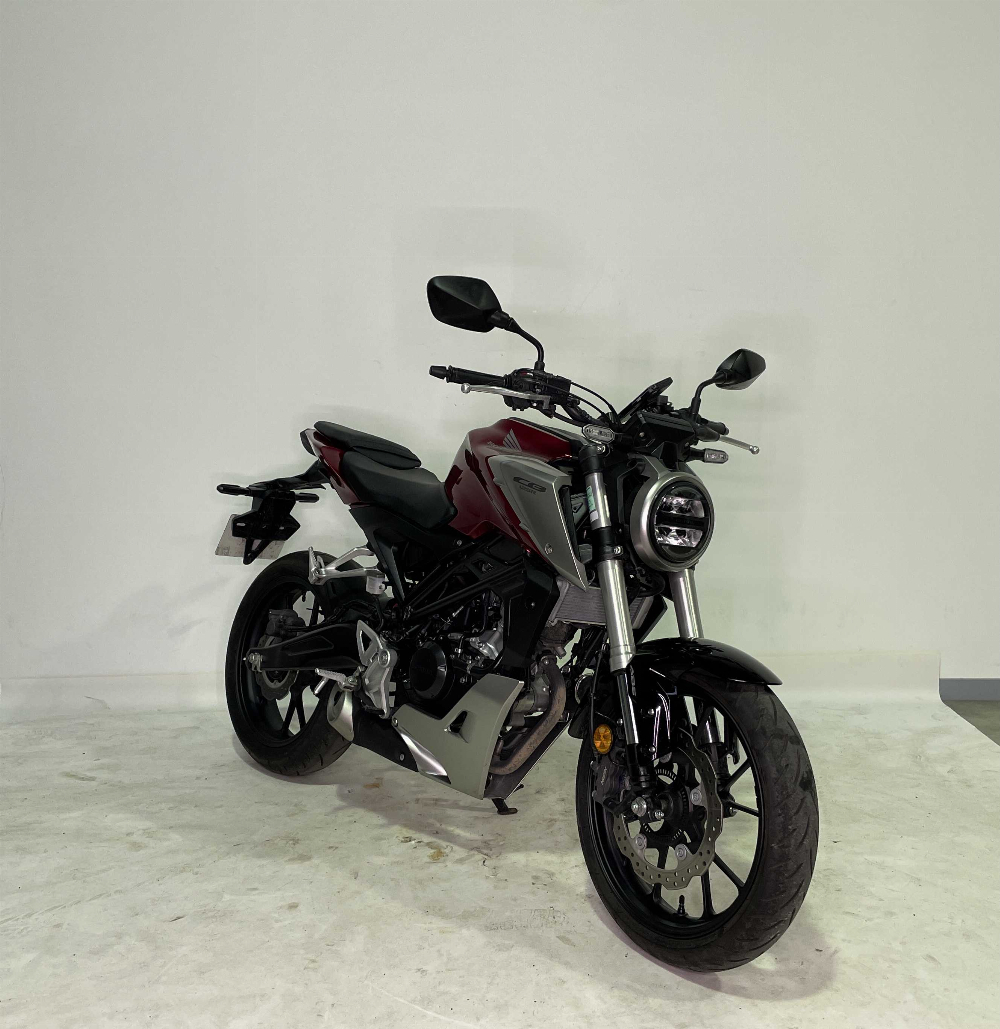 Honda CB 125 R 2019 vue 3/4 droite