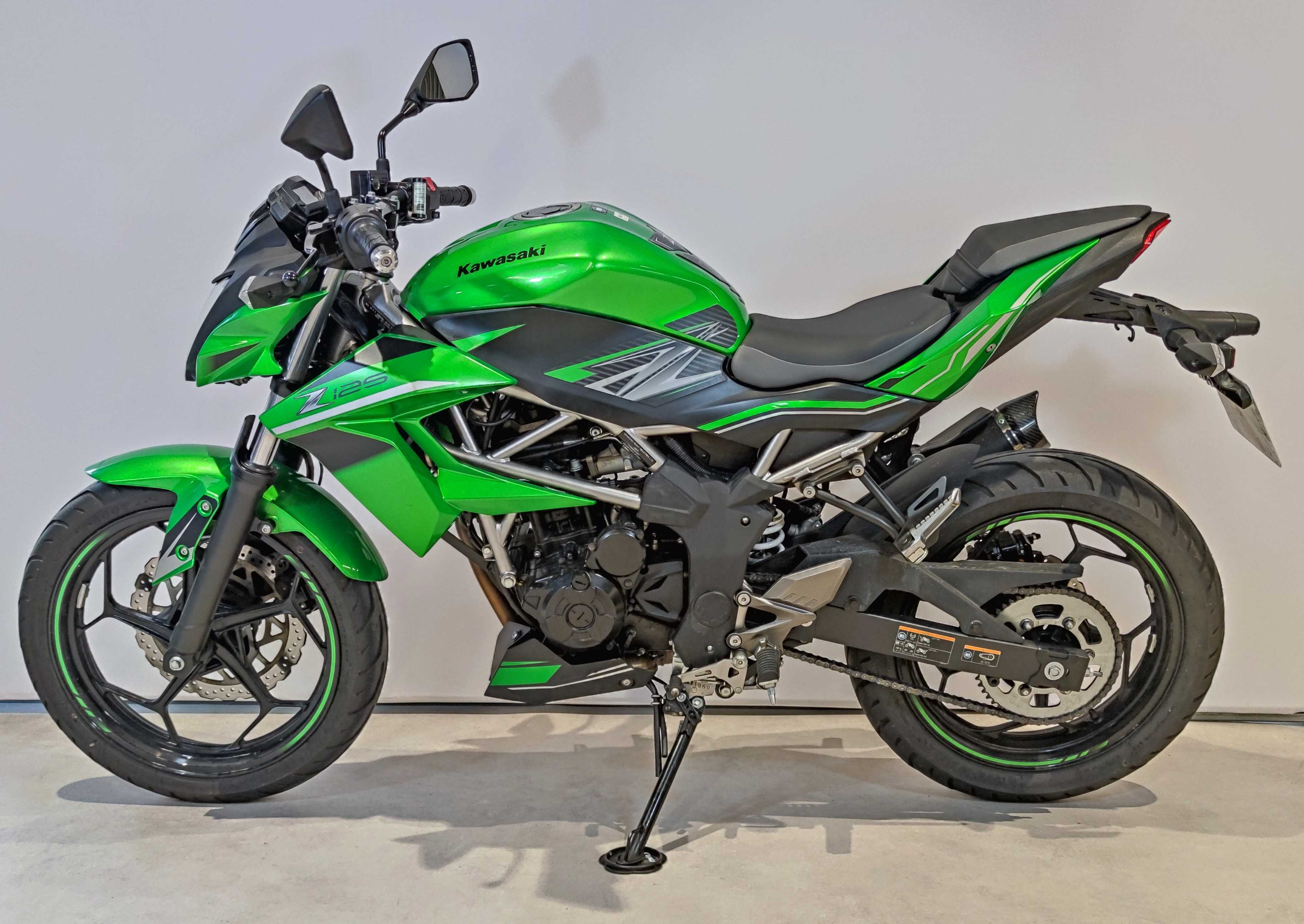 Kawasaki Z 125 2020 HD vue gauche