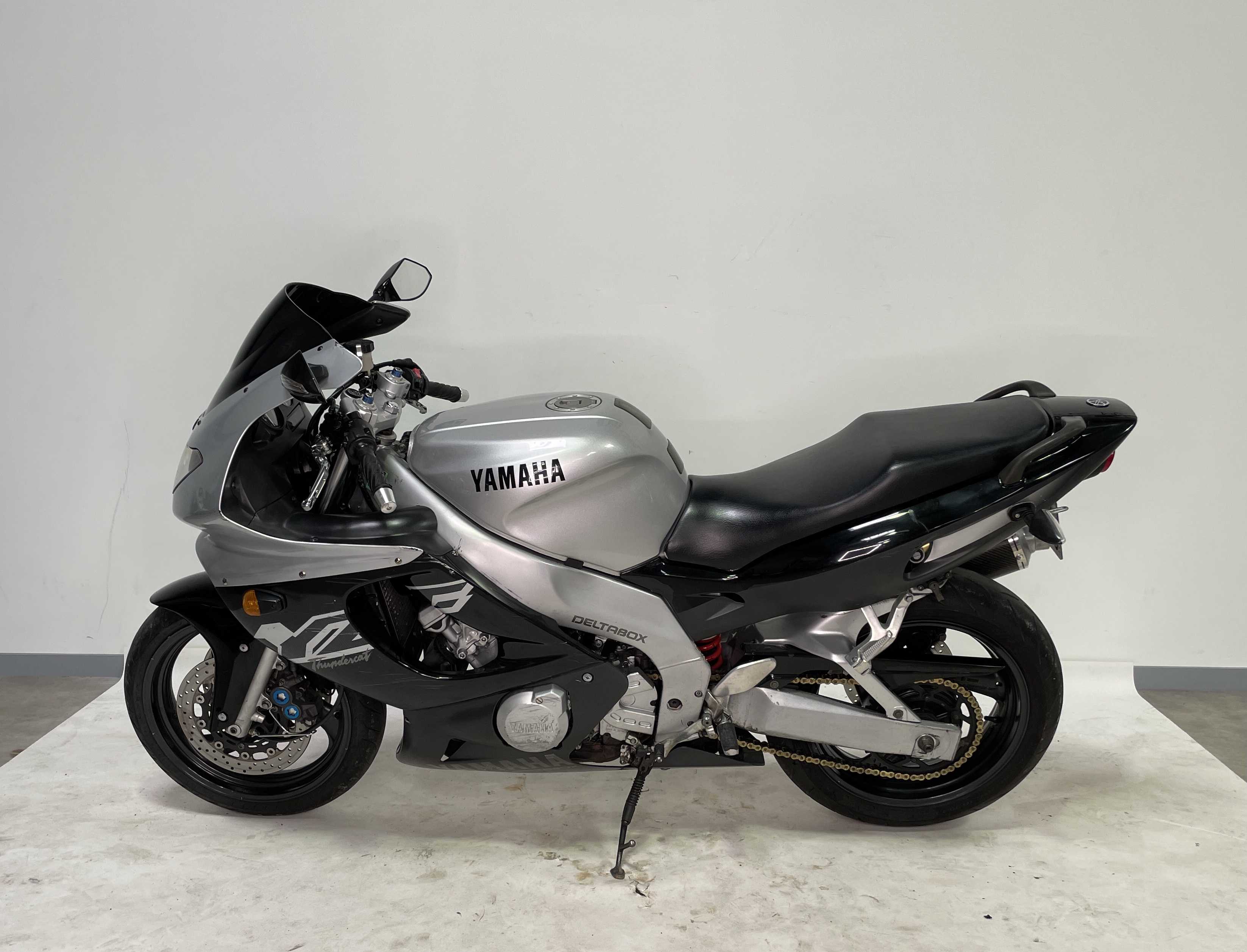 Yamaha YZF600RThundercat 1997 HD vue gauche