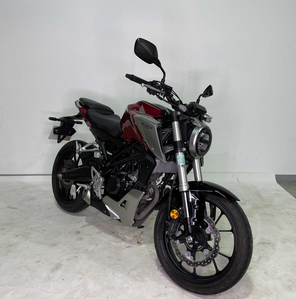 Honda CB 125 R 2019 vue 3/4 droite