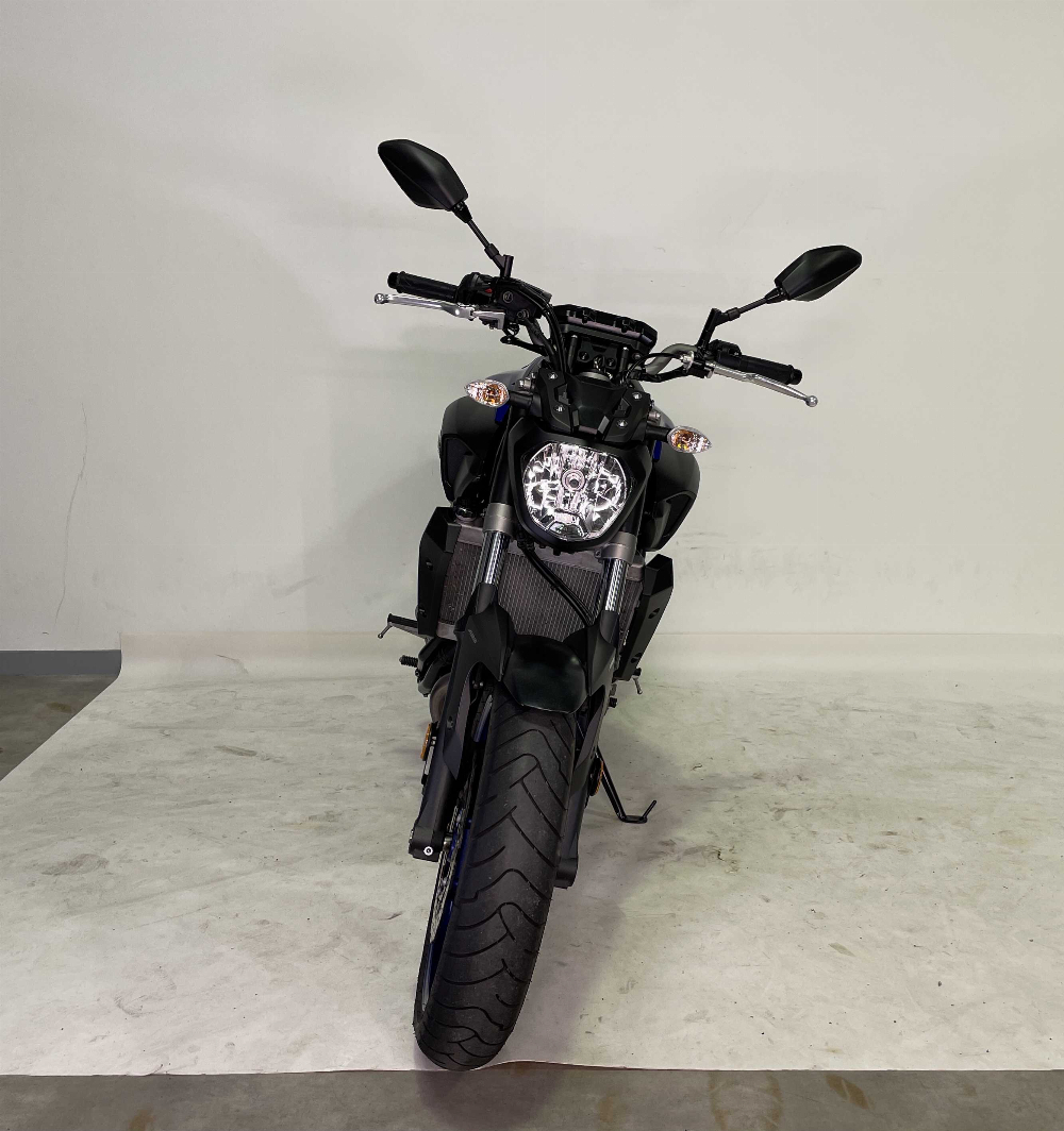 Yamaha MT-07700 ABS (35KW) 2018 vue avant