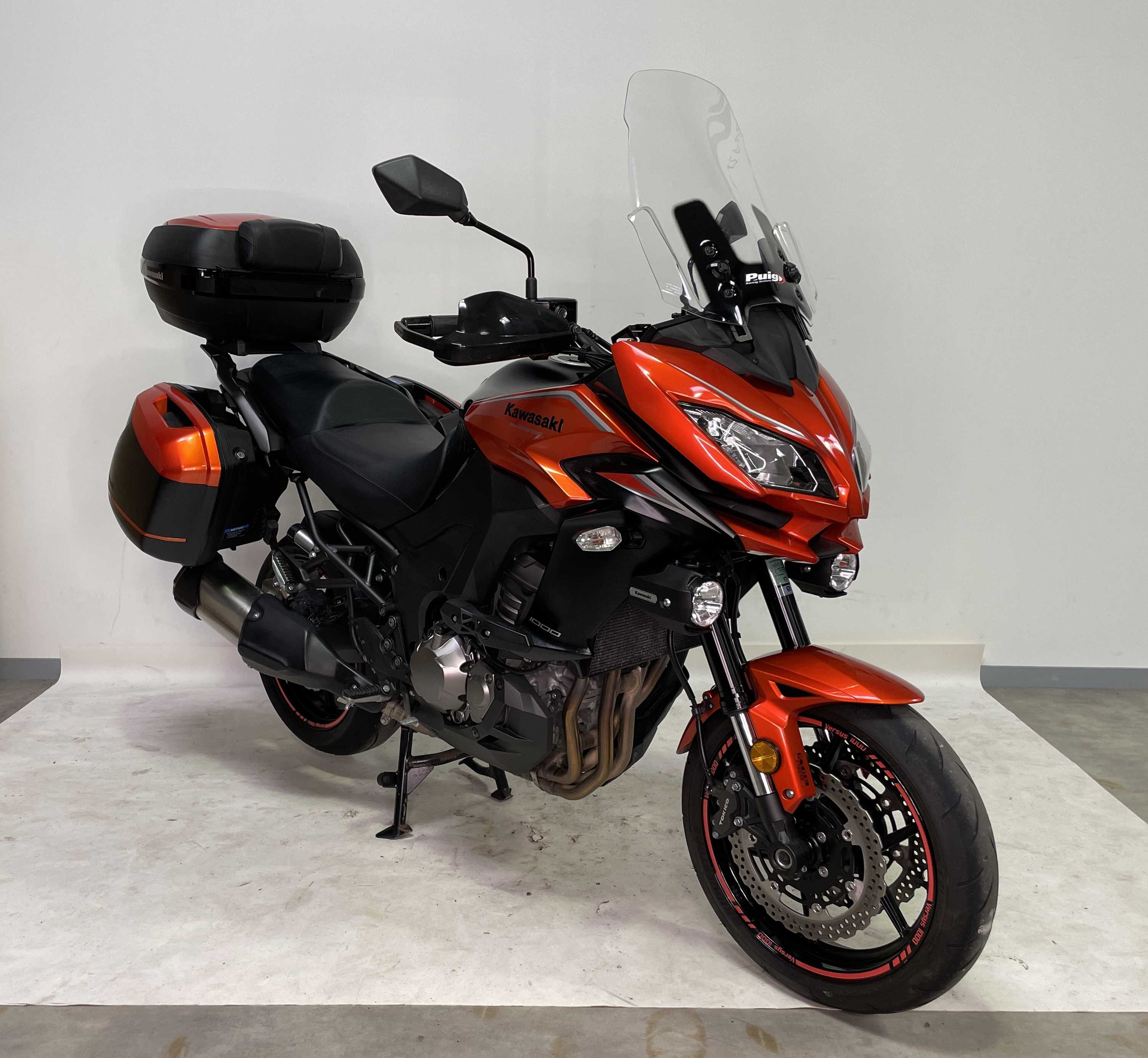 Kawasaki KLZ1000Versys 2017 HD vue 3/4 droite