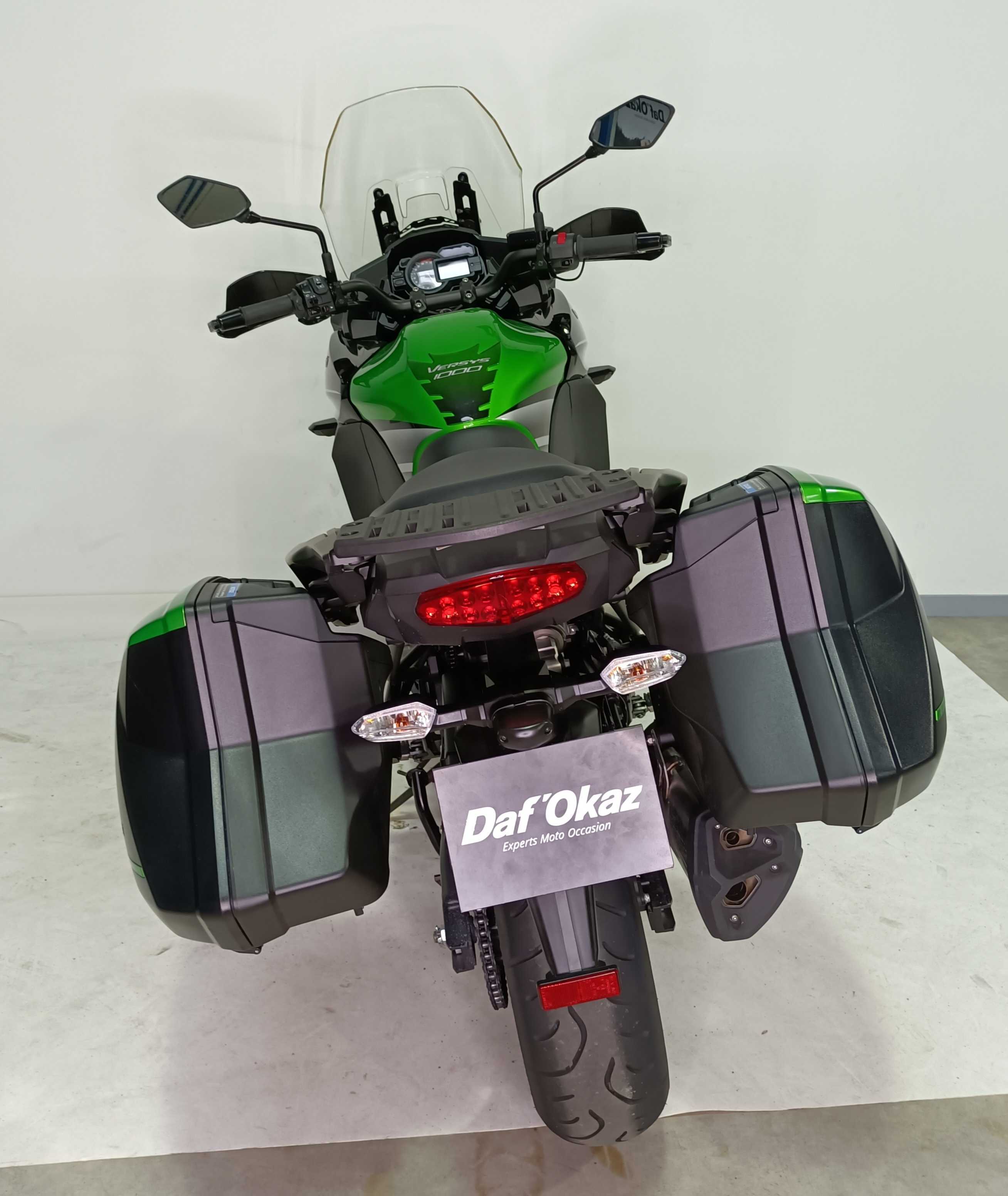 Kawasaki KLZ1000Versys 2018 HD vue arrière