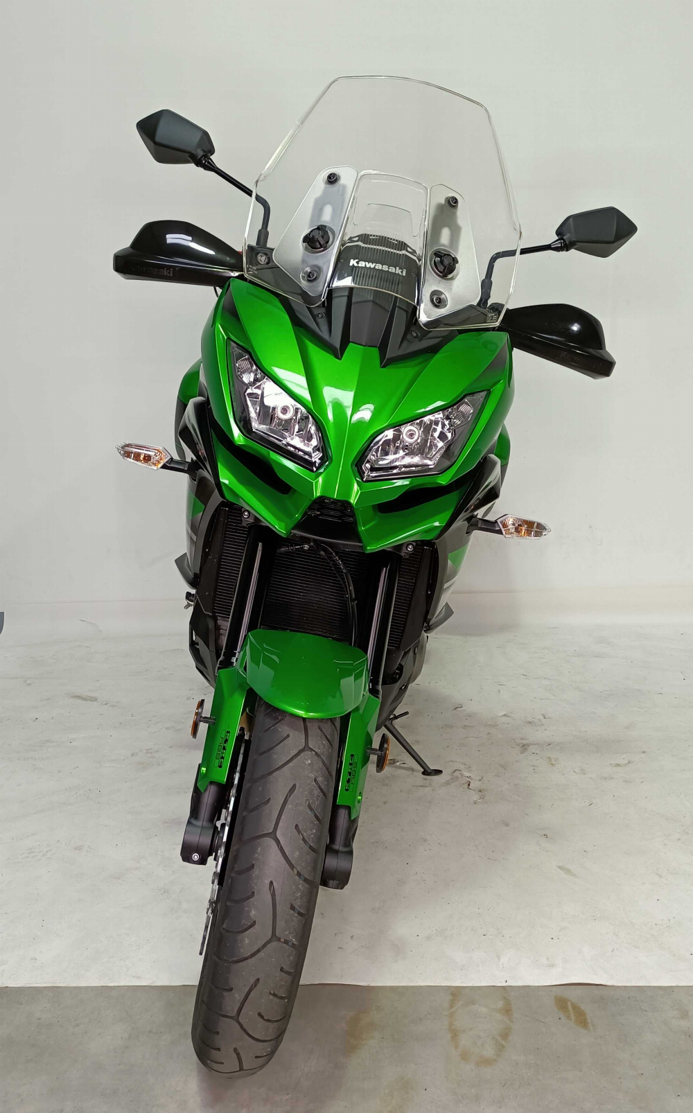 Kawasaki KLZ1000Versys 2018 vue avant