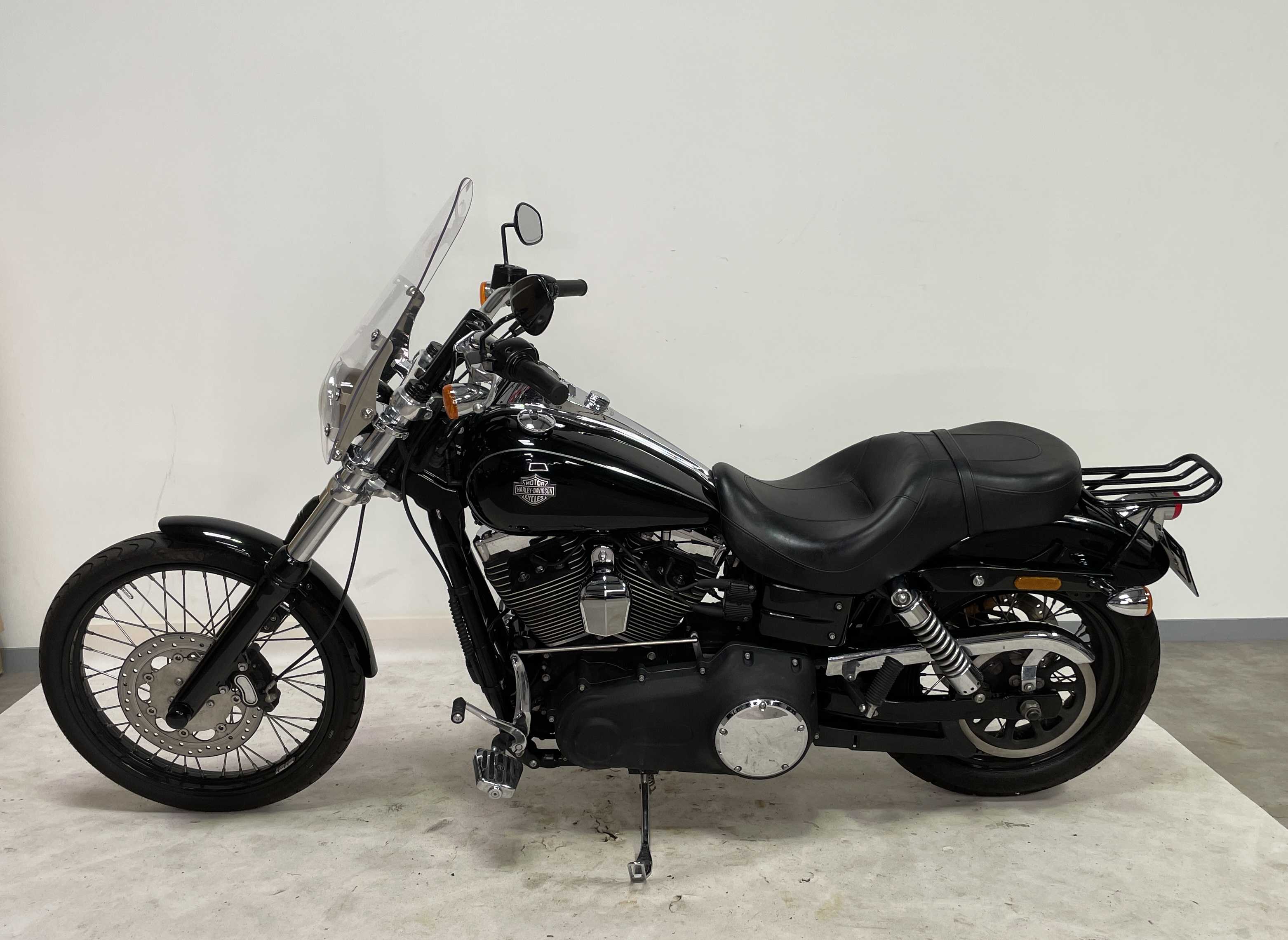 Harley-Davidson FXD 2011 HD vue gauche