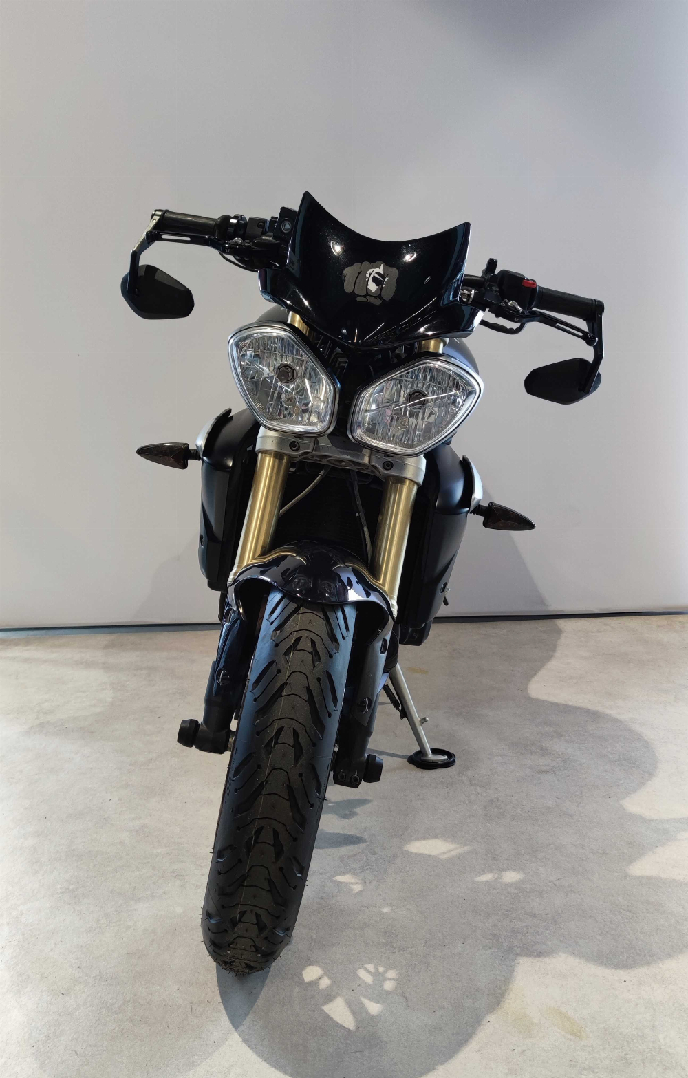 Triumph 675Street Triple 2016 vue avant