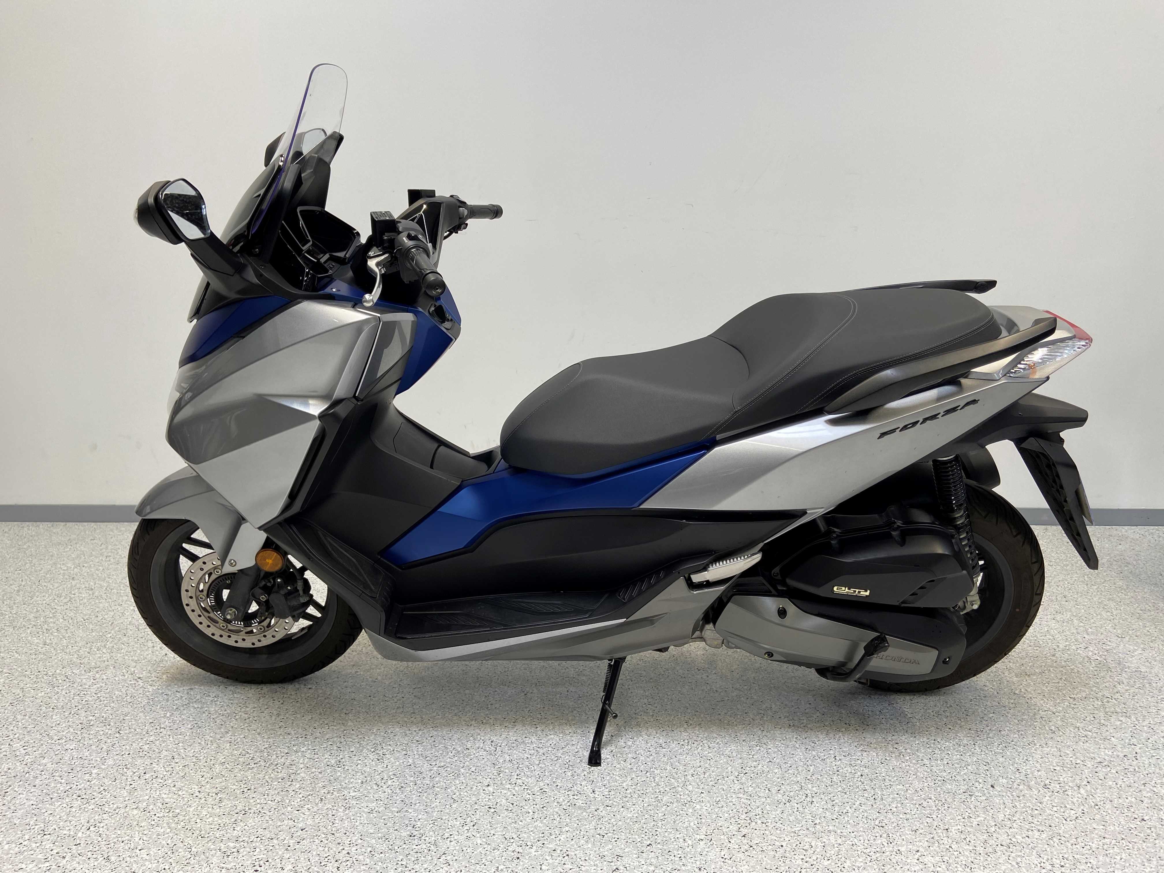 Honda NSS 125 Forza ABS 2017 HD vue gauche