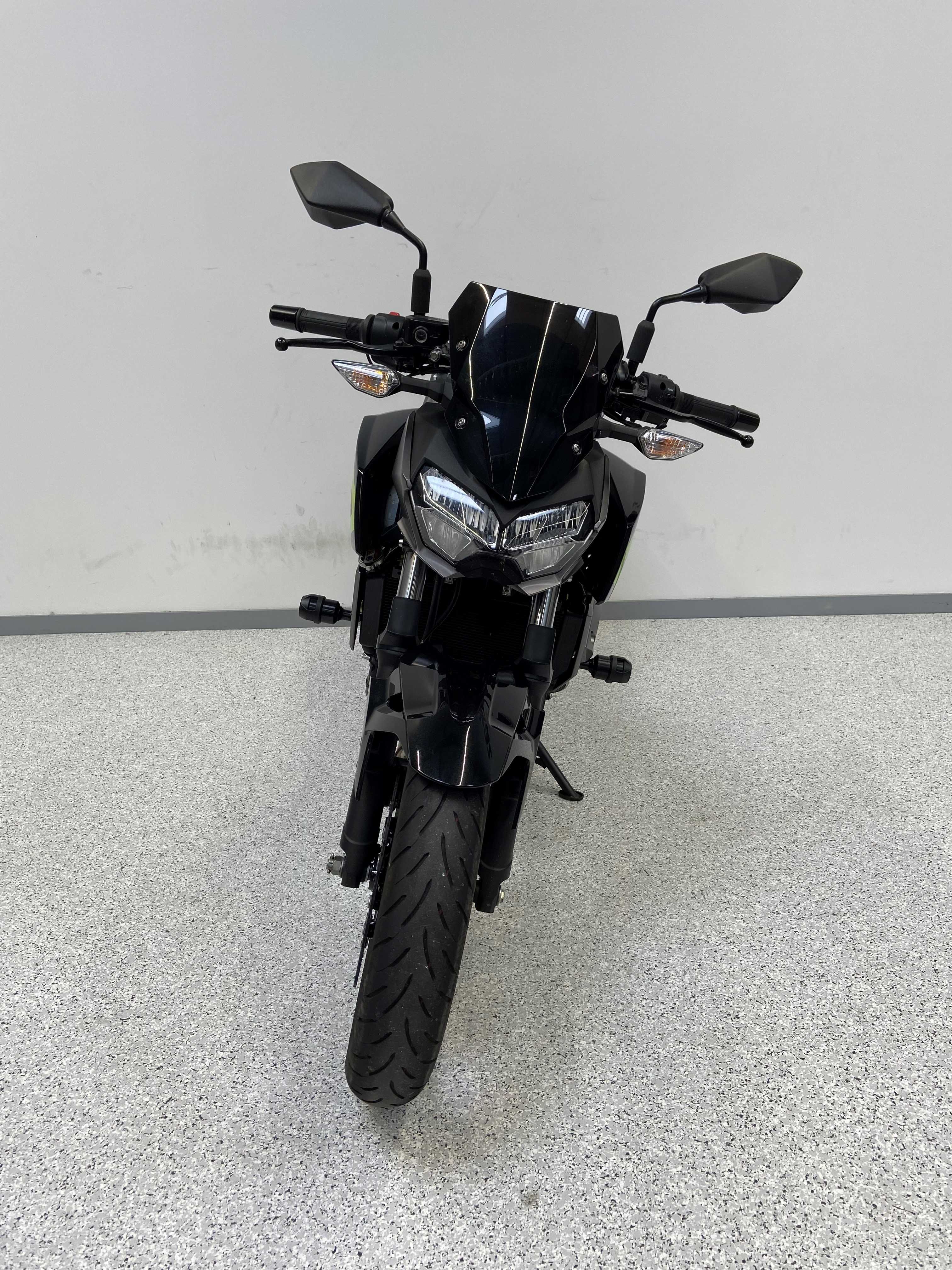 Kawasaki Z 400 2020 HD vue avant