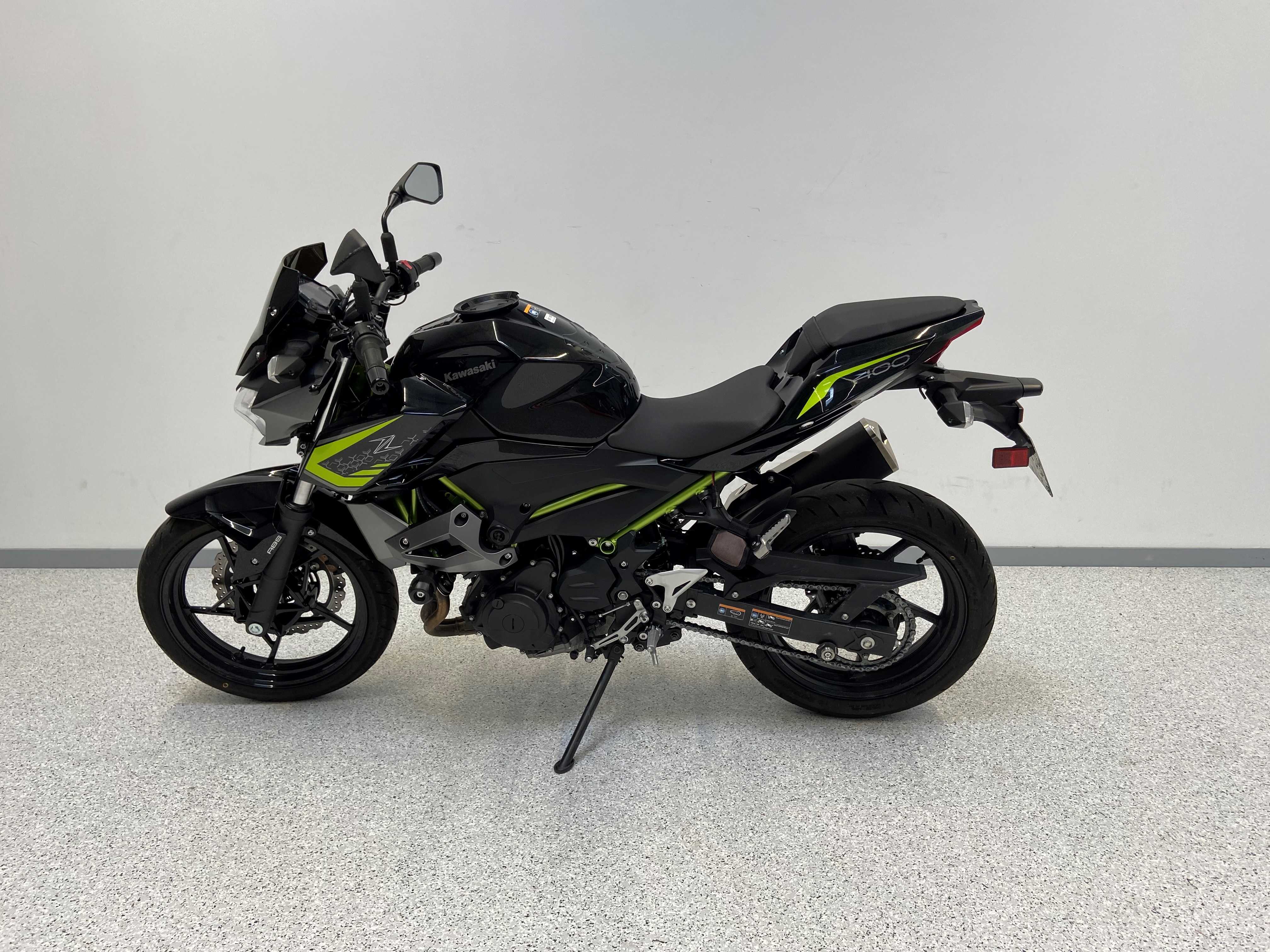 Kawasaki Z 400 2020 HD vue gauche