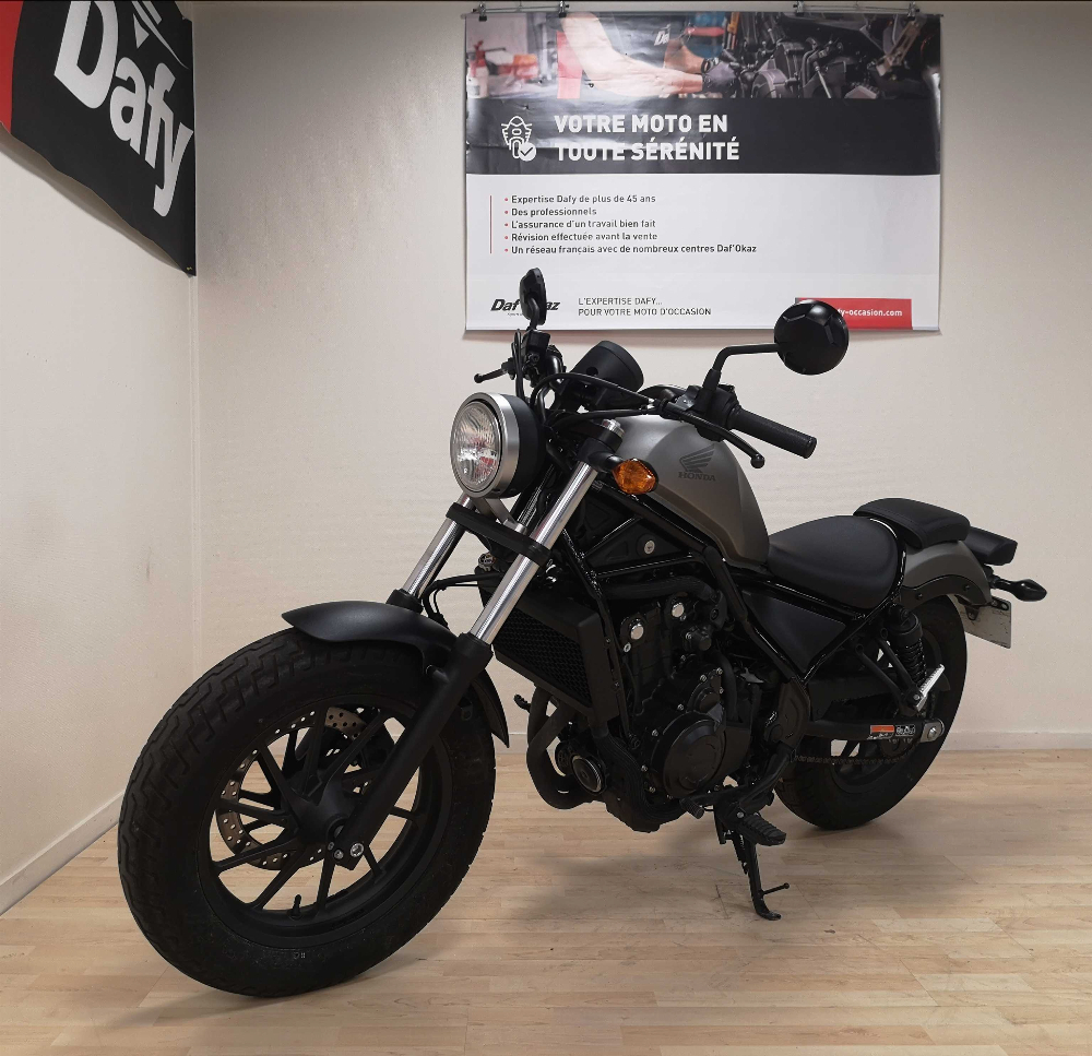 Honda CMX 500 Rebel 2017 vue avant