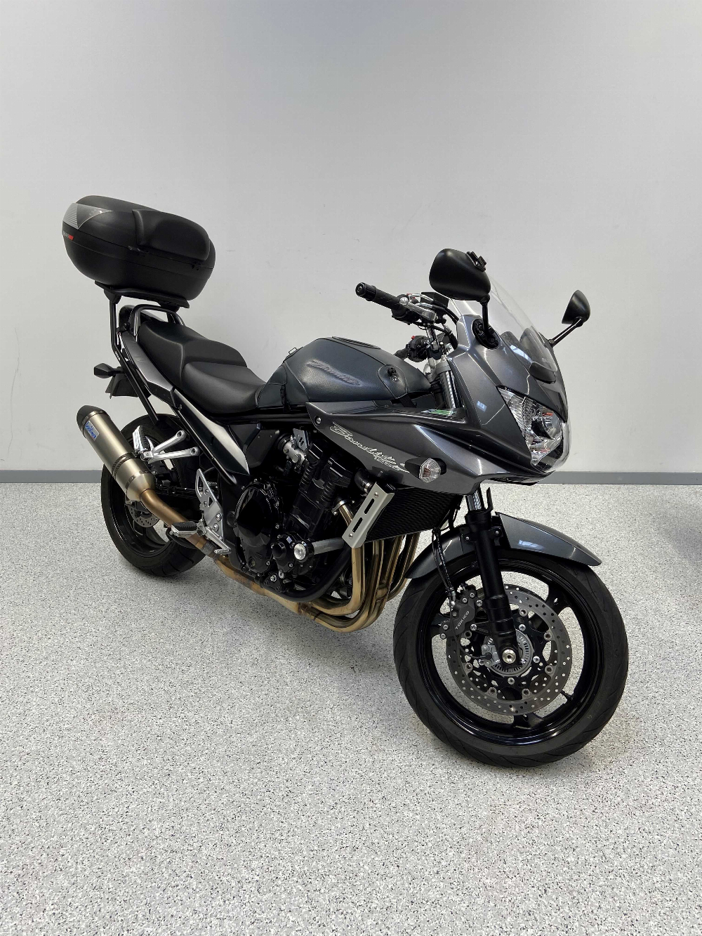 Suzuki GSF 1250 S Bandit ABS 2012 vue 3/4 droite